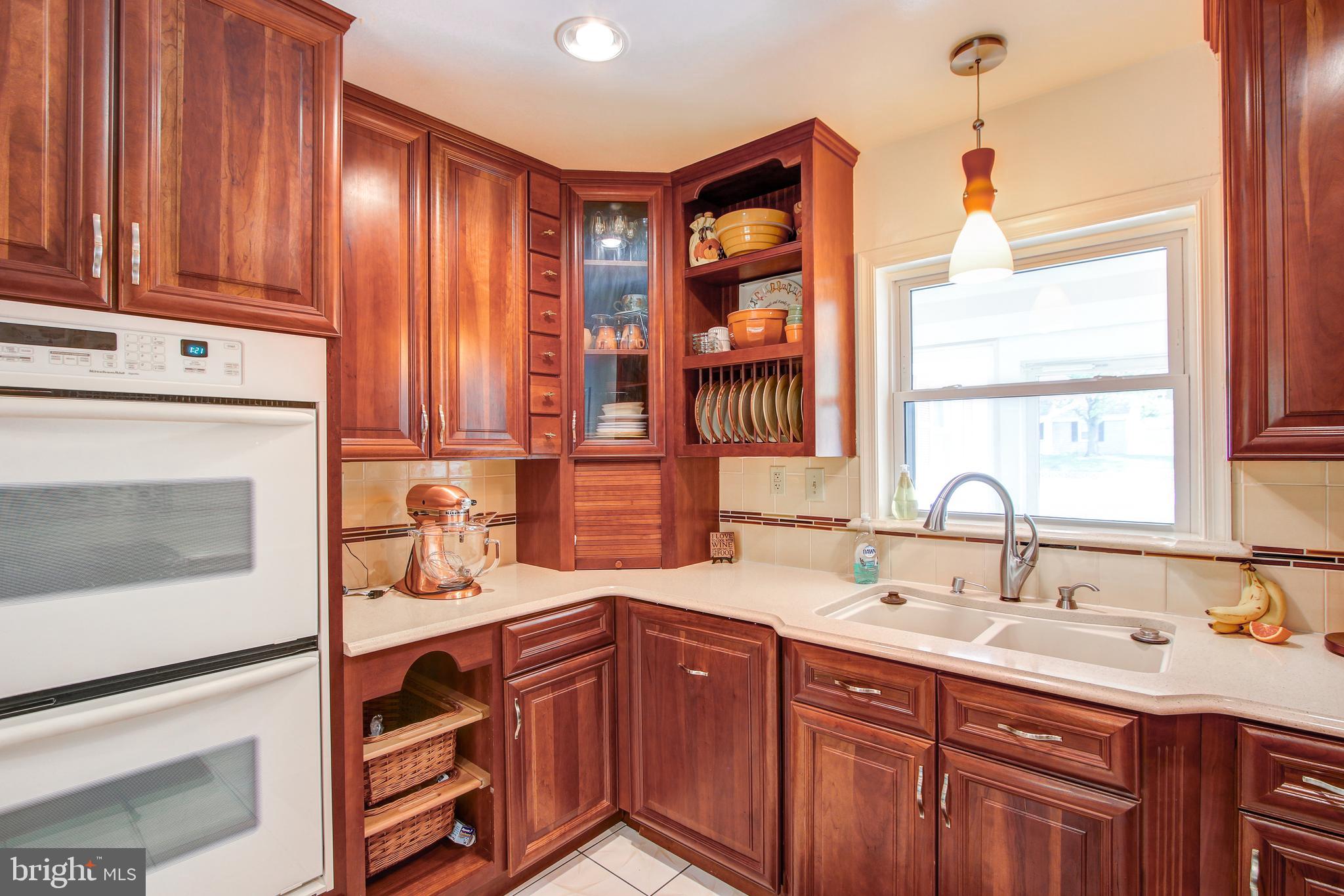 POINTER RIDGE - Residential