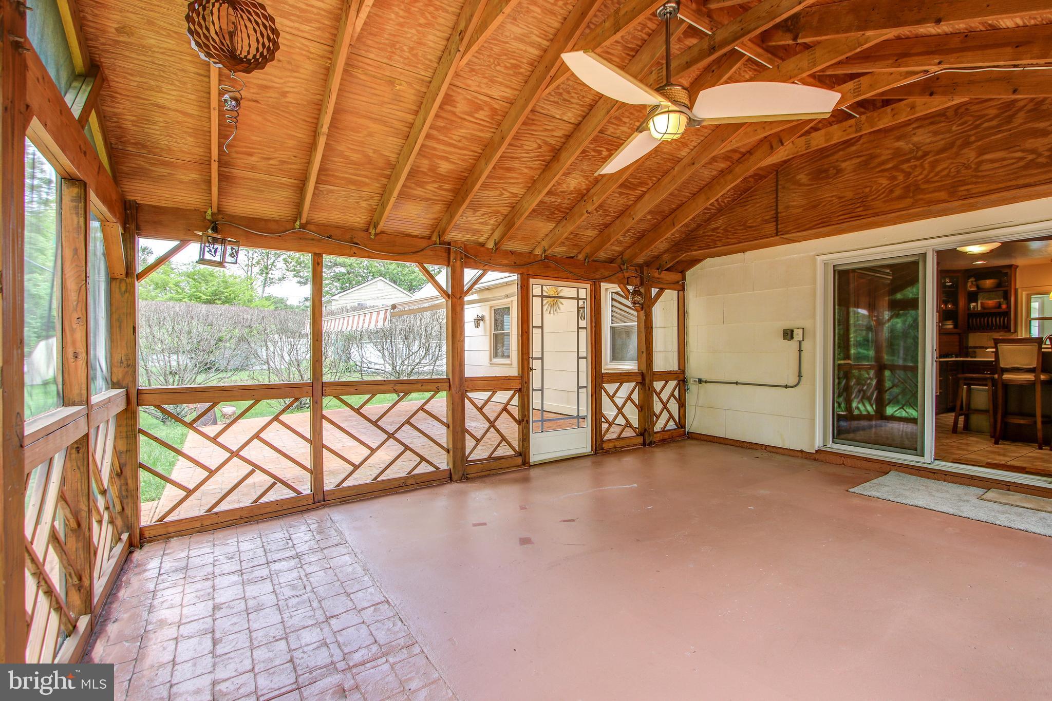 POINTER RIDGE - Residential