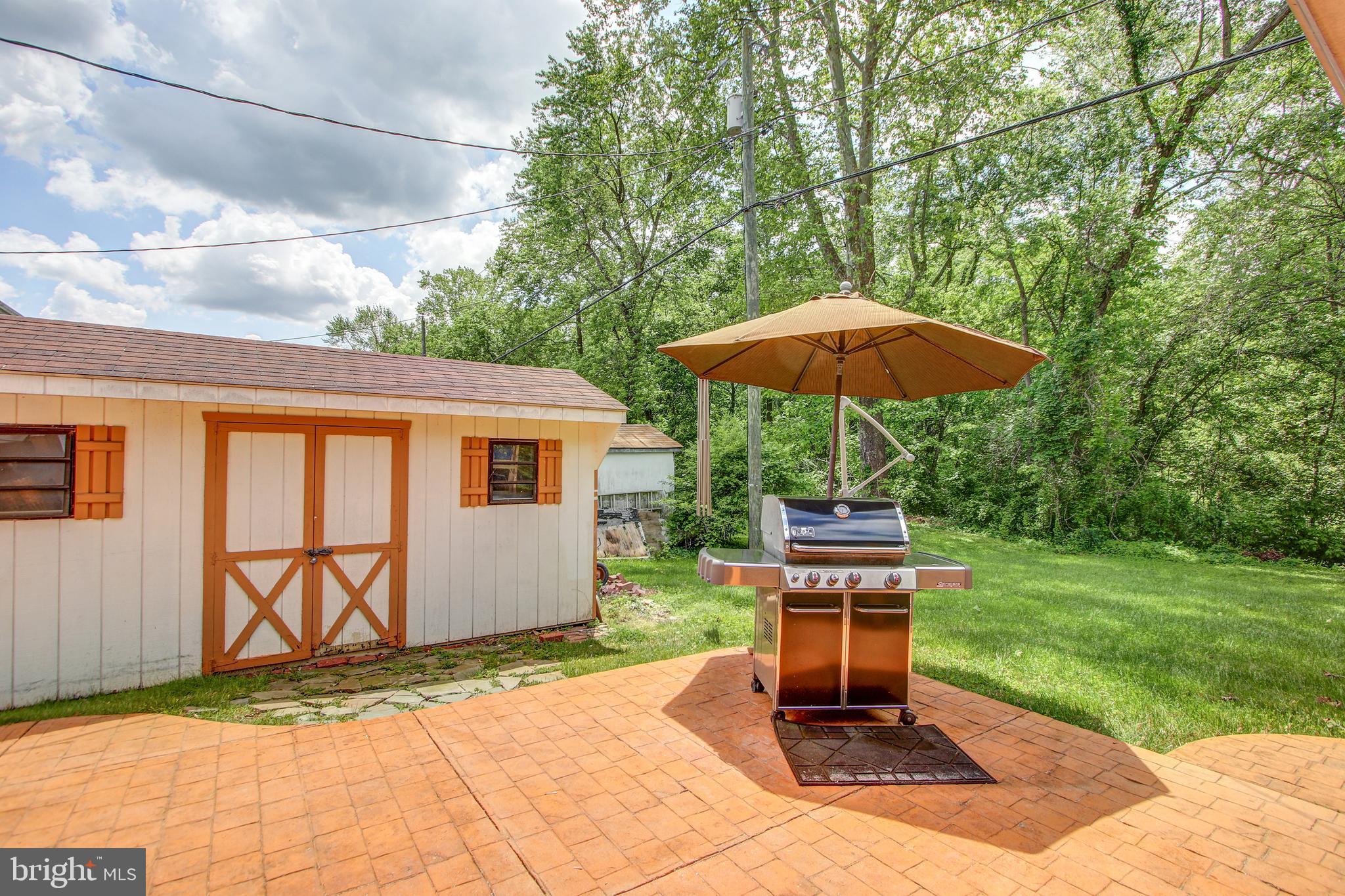 POINTER RIDGE - Residential