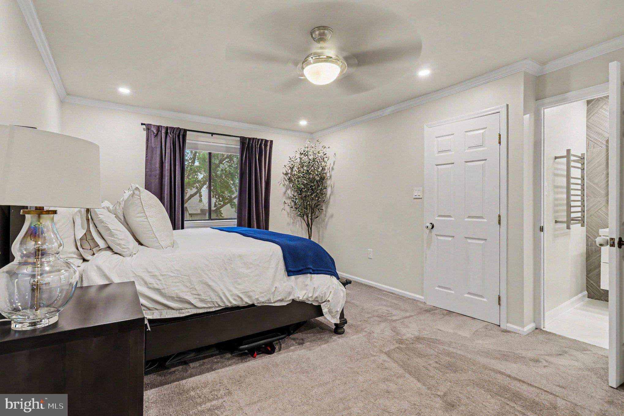 PINE CREST - Residential
