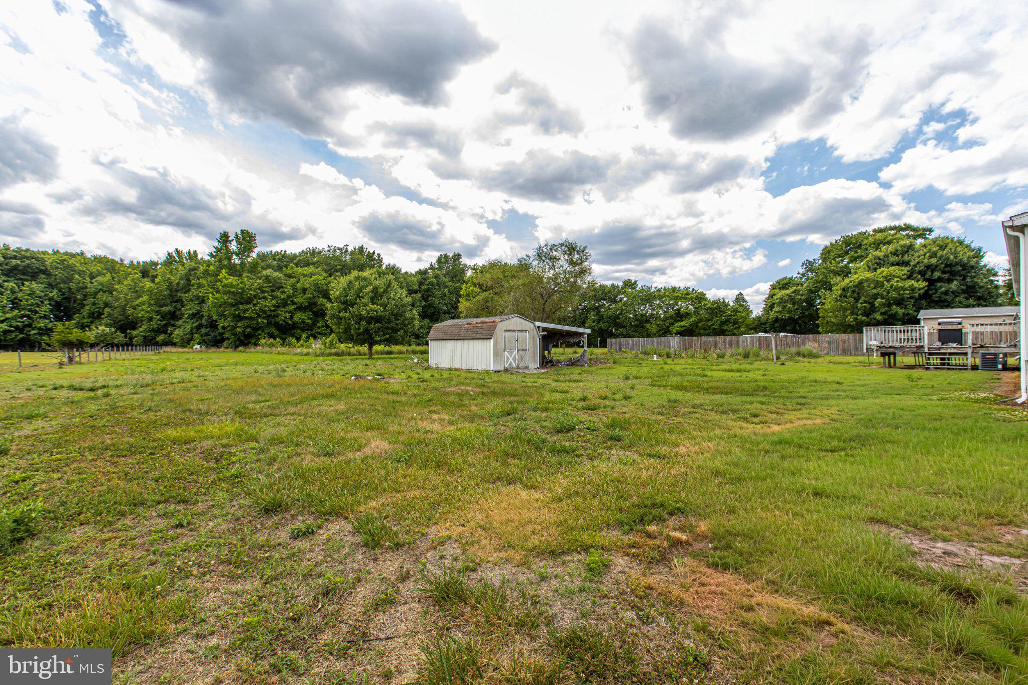 AMBER MEADOWS - Residential