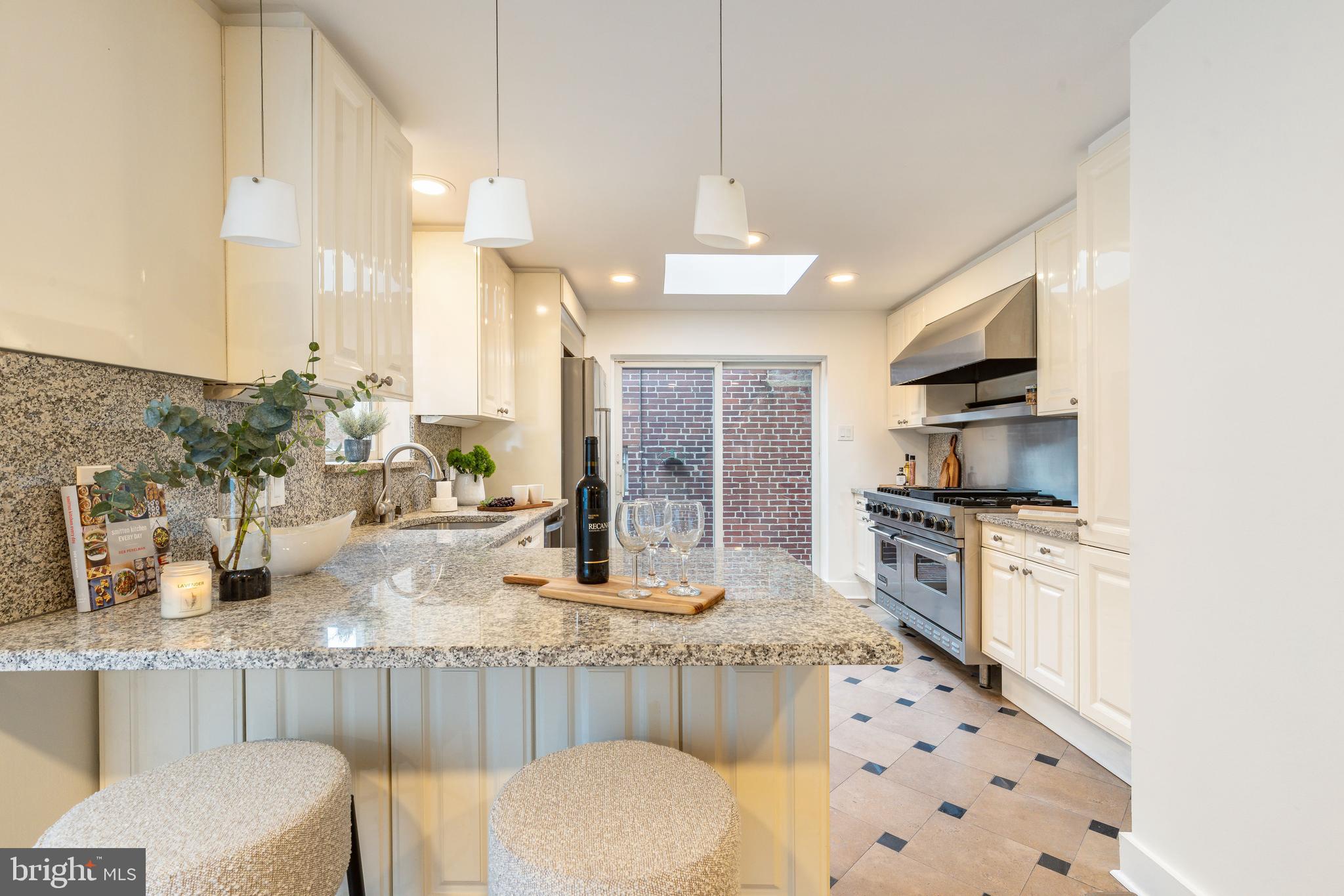 FITLER SQUARE - Residential