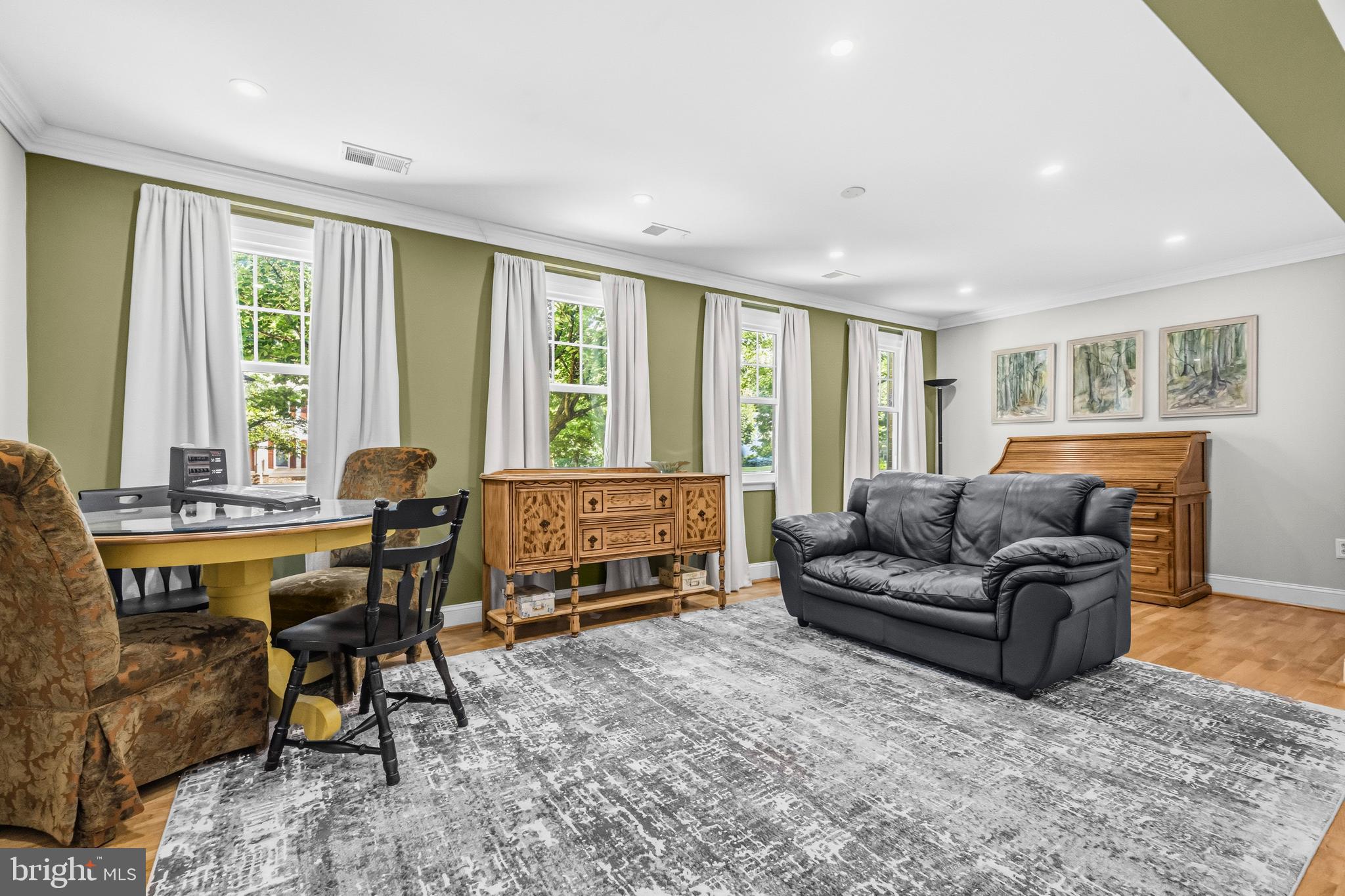 DORSEY HALL - Residential