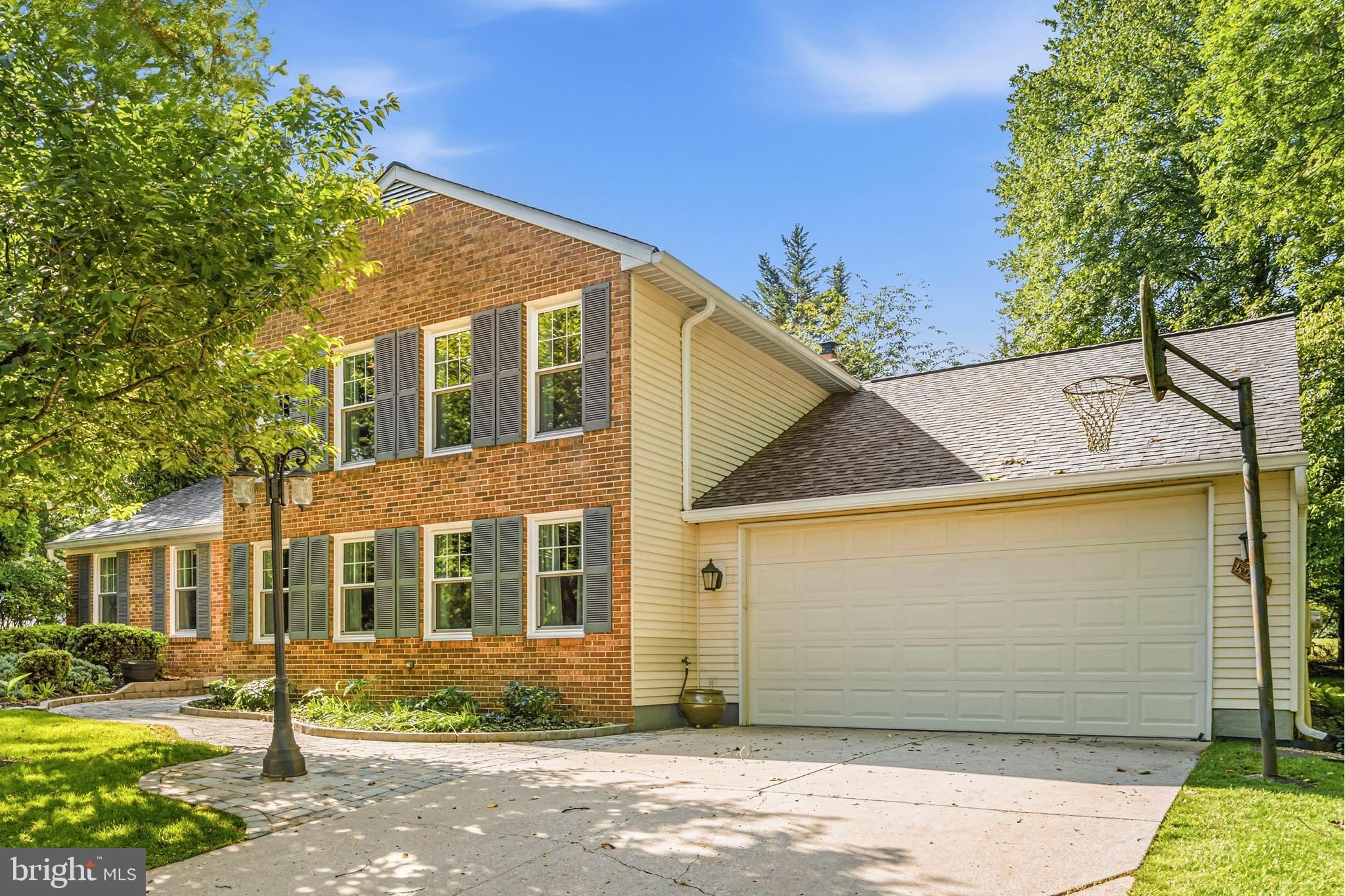 DORSEY HALL - Residential