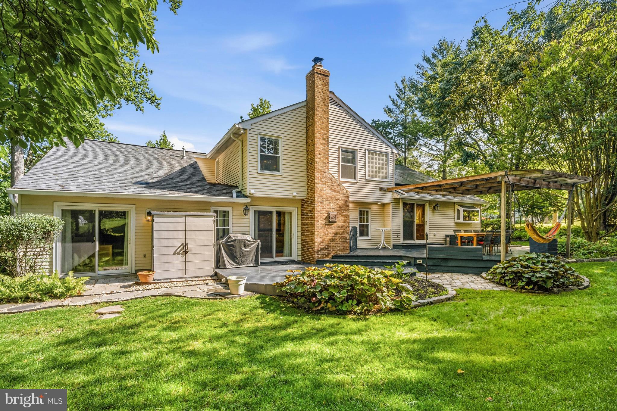 DORSEY HALL - Residential