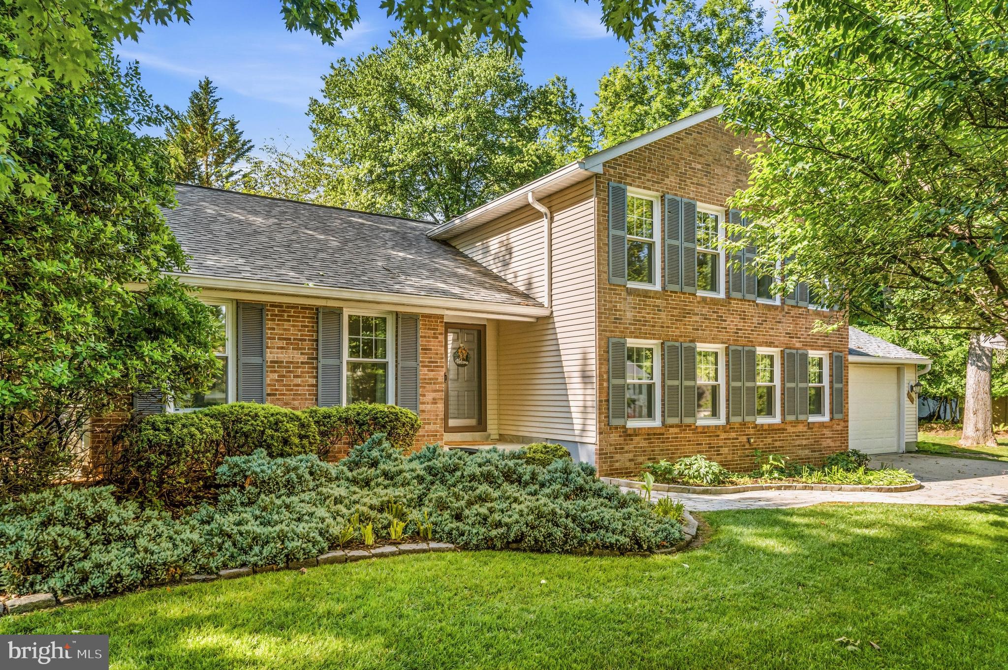 DORSEY HALL - Residential