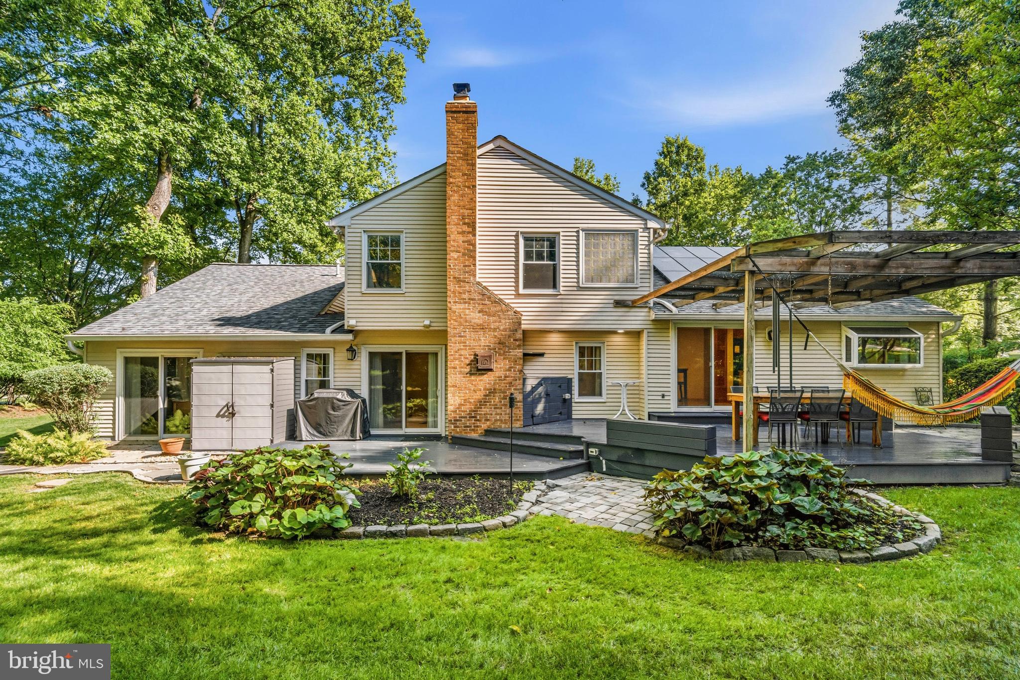 DORSEY HALL - Residential