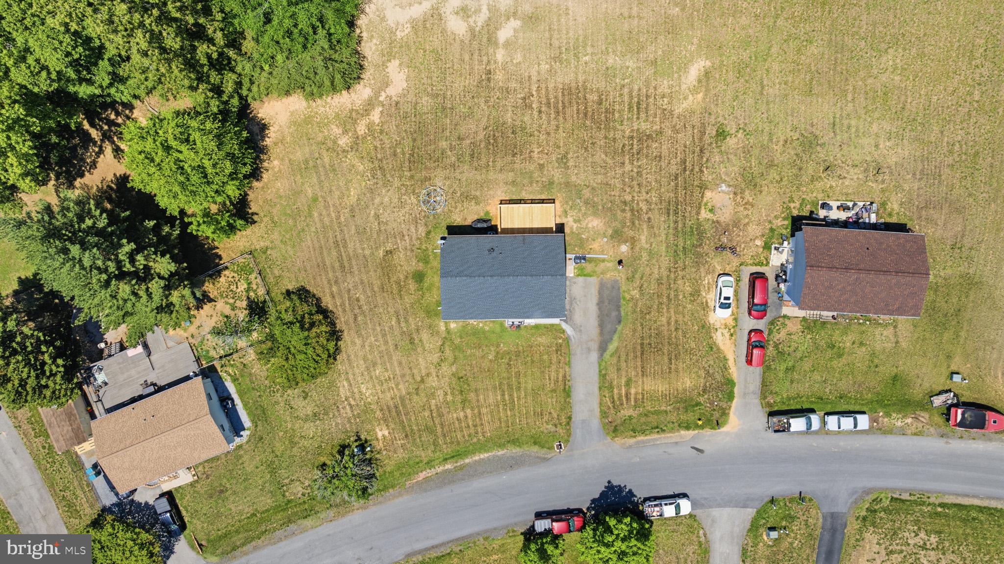 LAUREL RIDGE - Residential