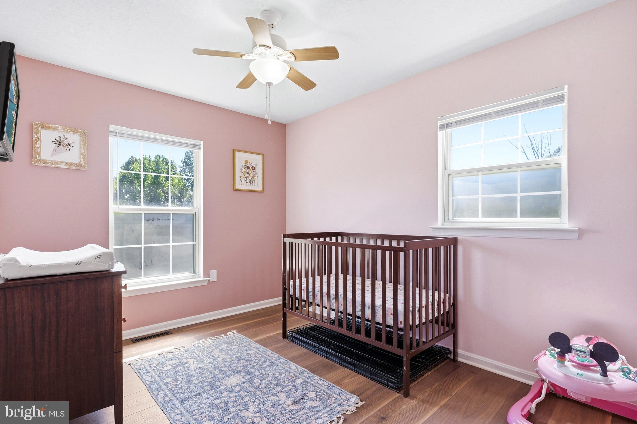 LAUREL RIDGE - Residential
