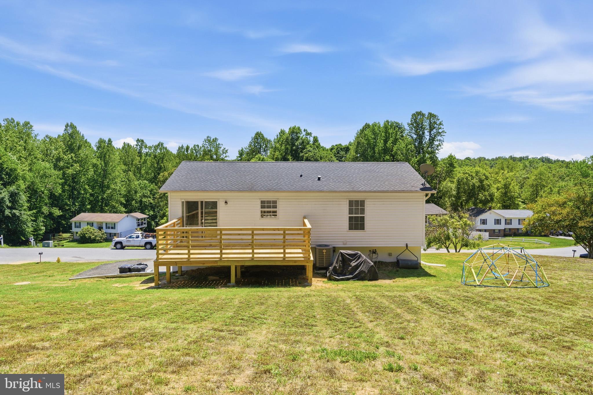 LAUREL RIDGE - Residential