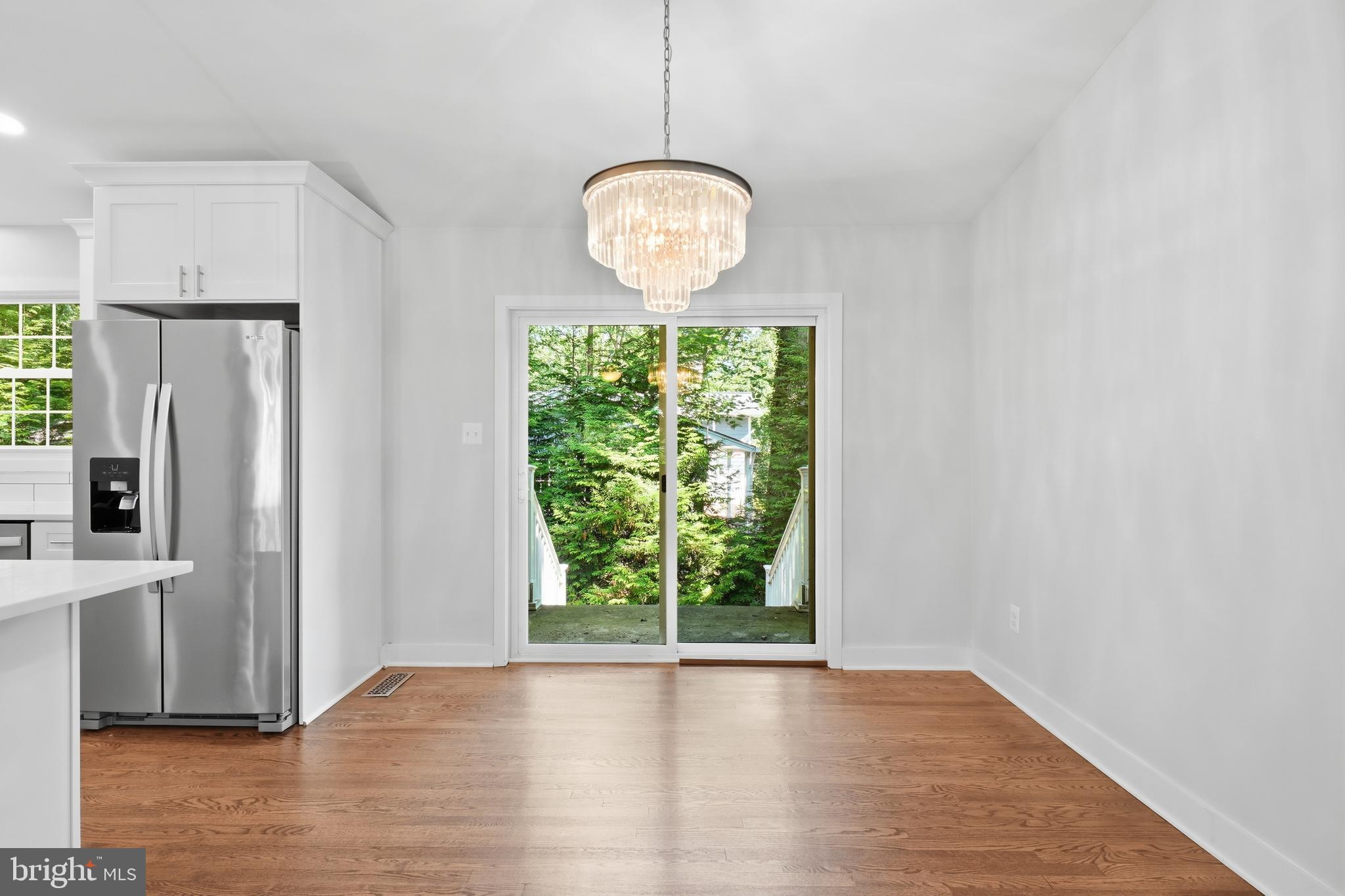 TALL OAKS - Residential