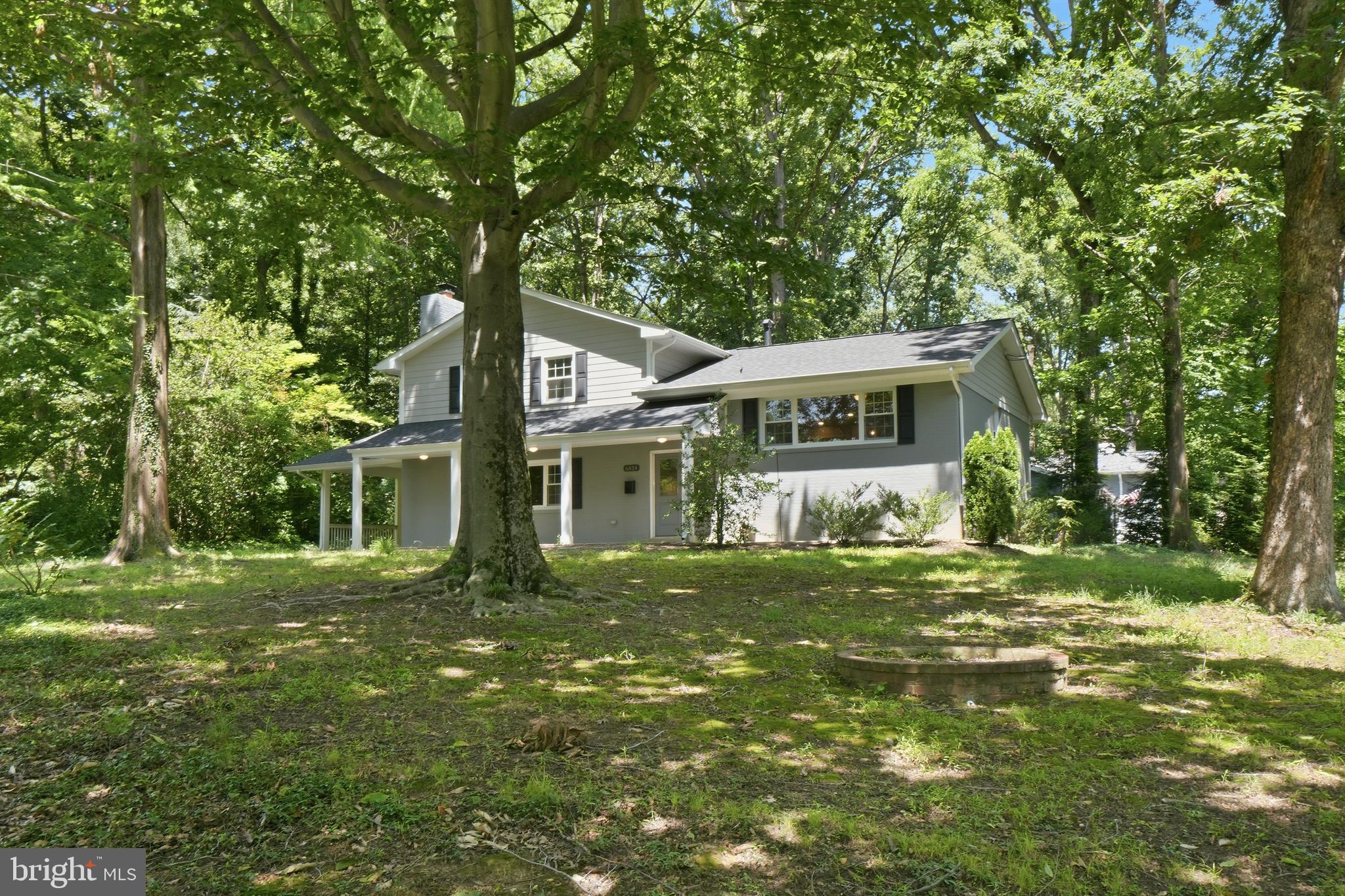 TALL OAKS - Residential