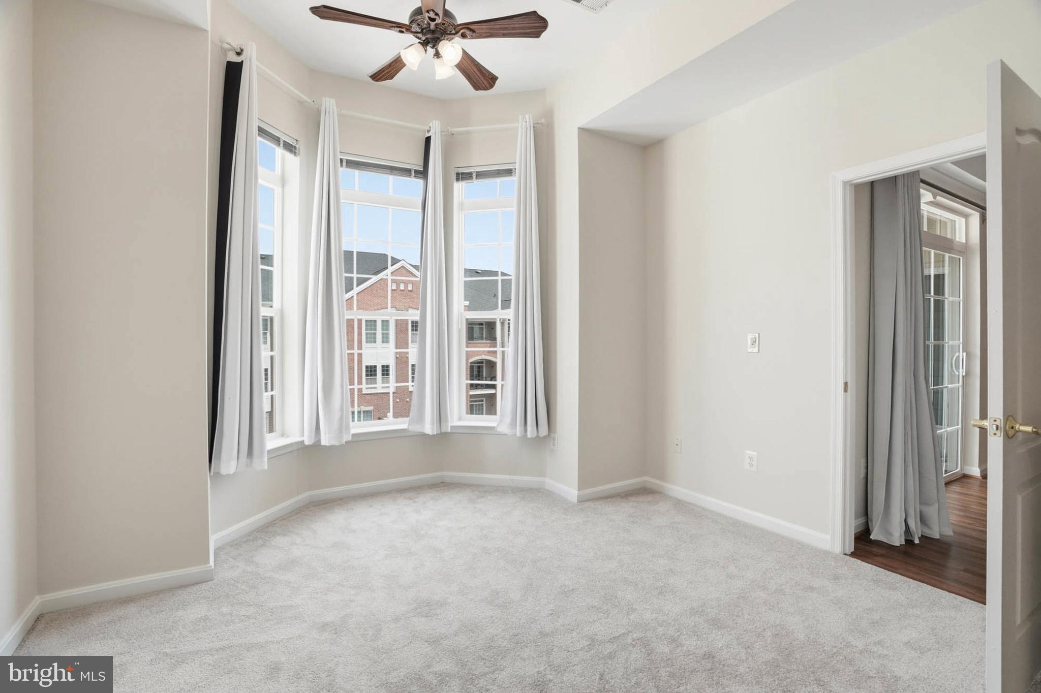 MAPLECREST - Residential