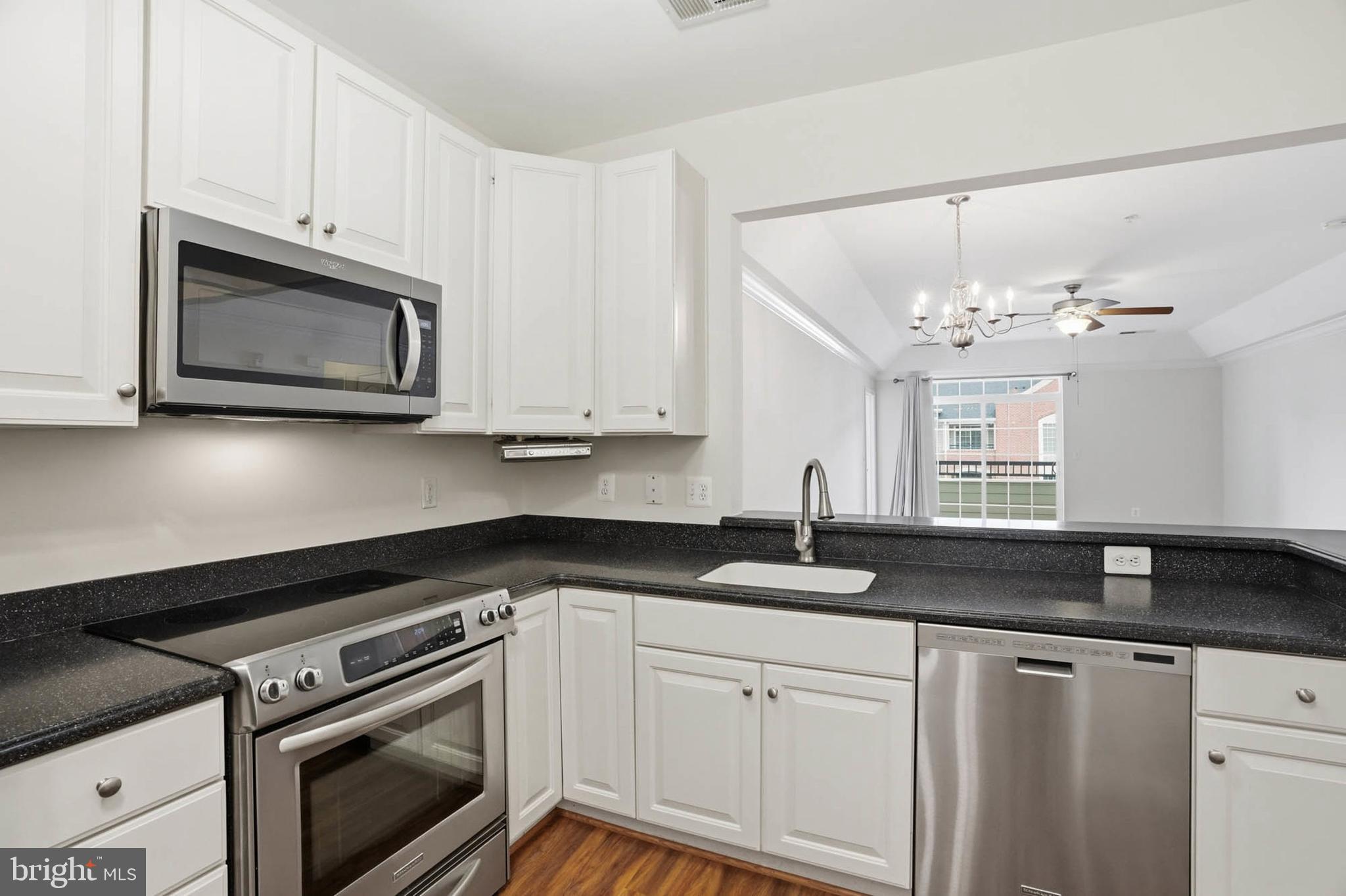 MAPLECREST - Residential