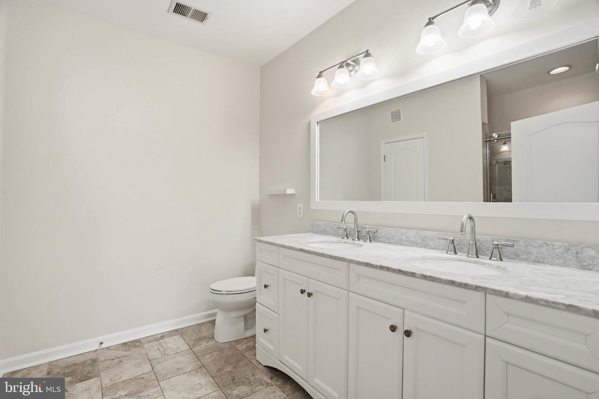 MAPLECREST - Residential