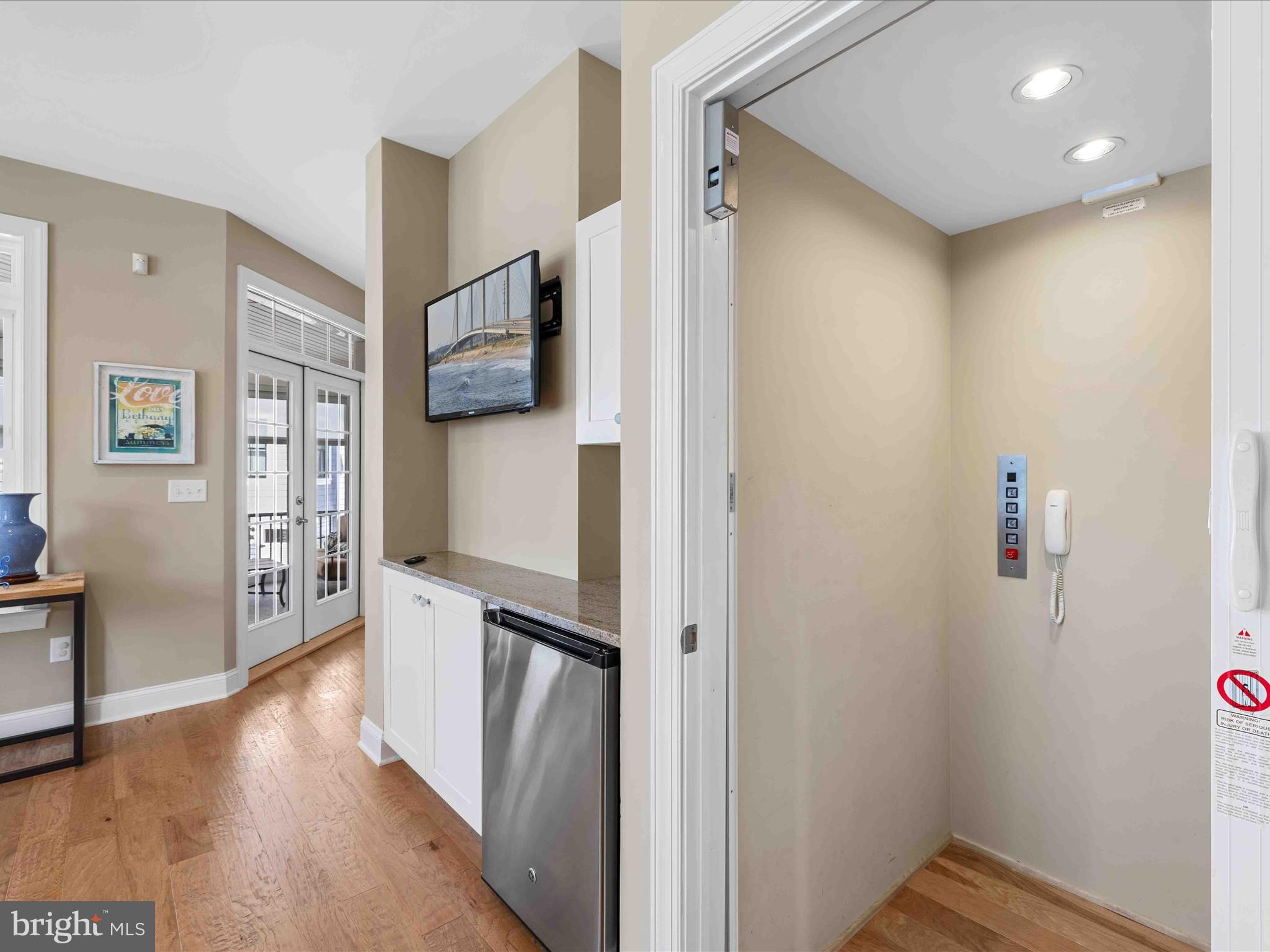 OCEAN RIDGE WEST - Residential
