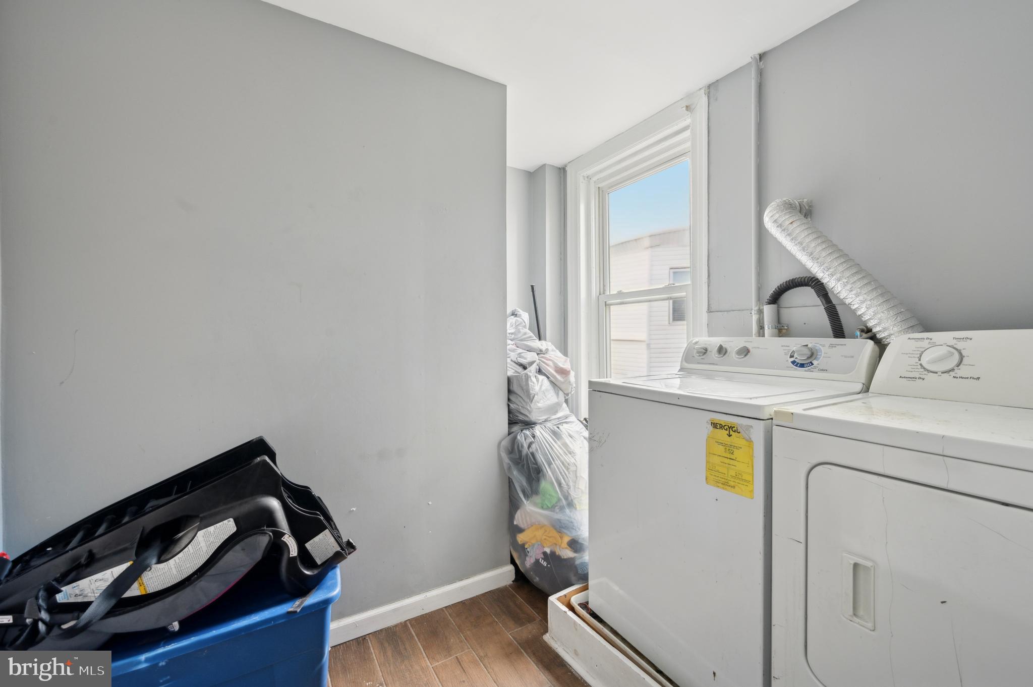 STRAWBERRY MANSION - Residential Income