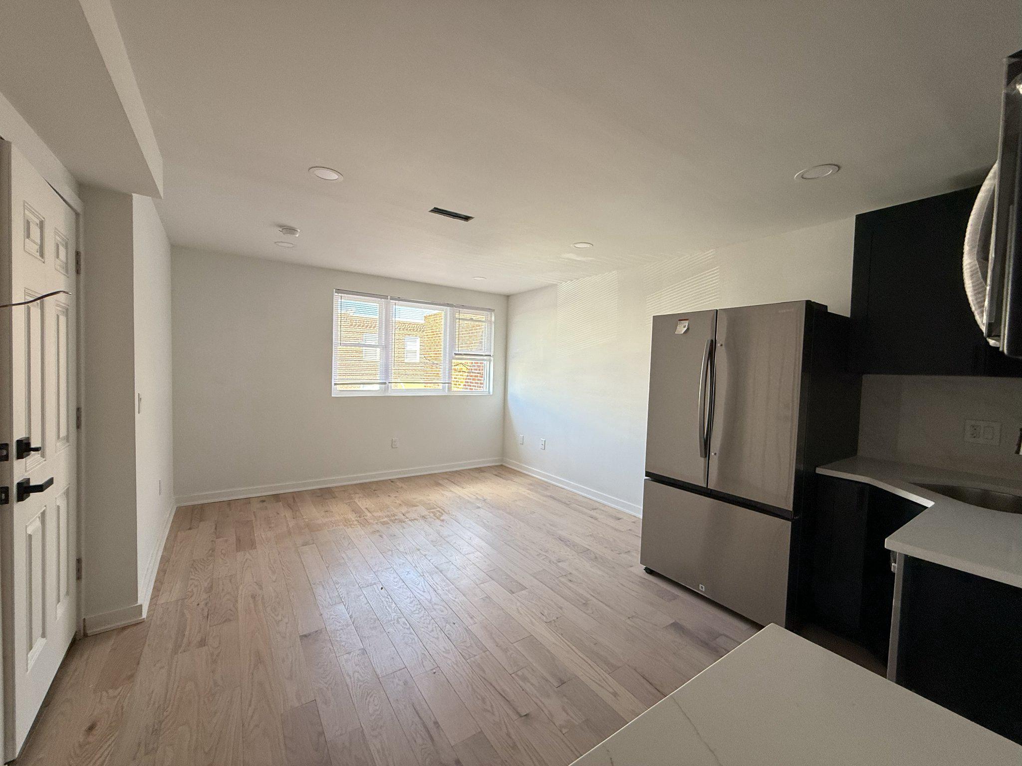 PORT RICHMOND - Residential