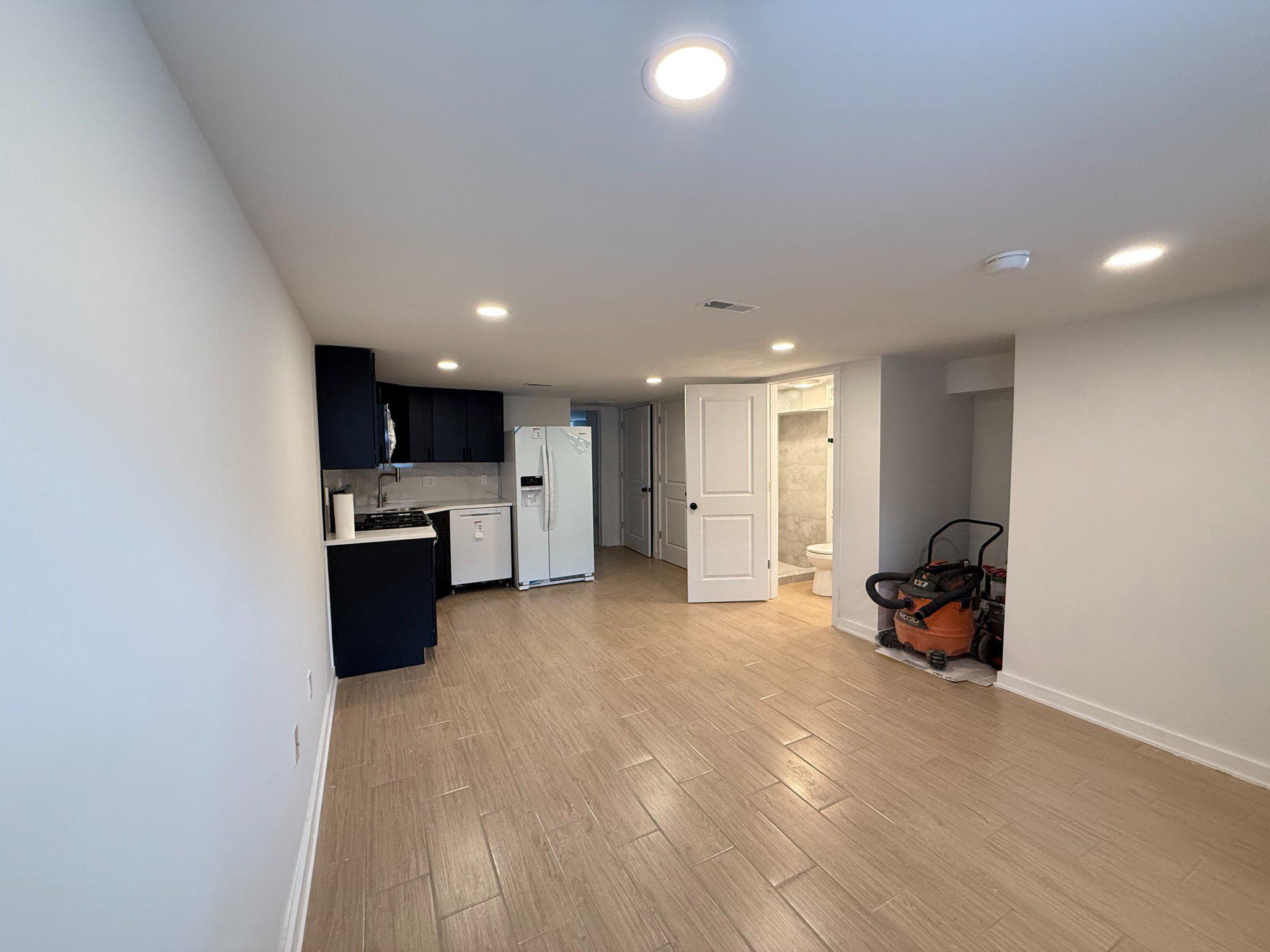 PORT RICHMOND - Residential
