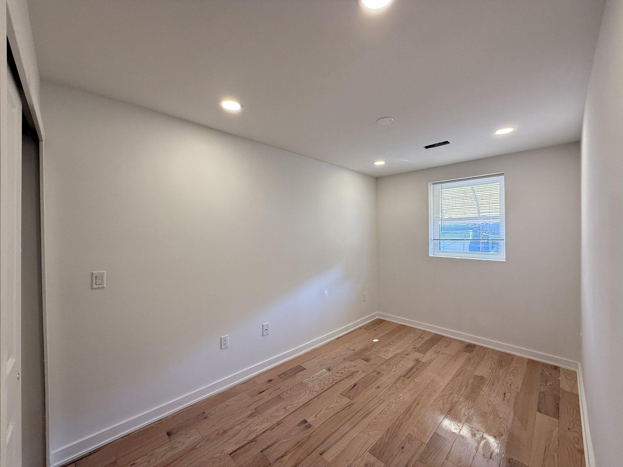 PORT RICHMOND - Residential