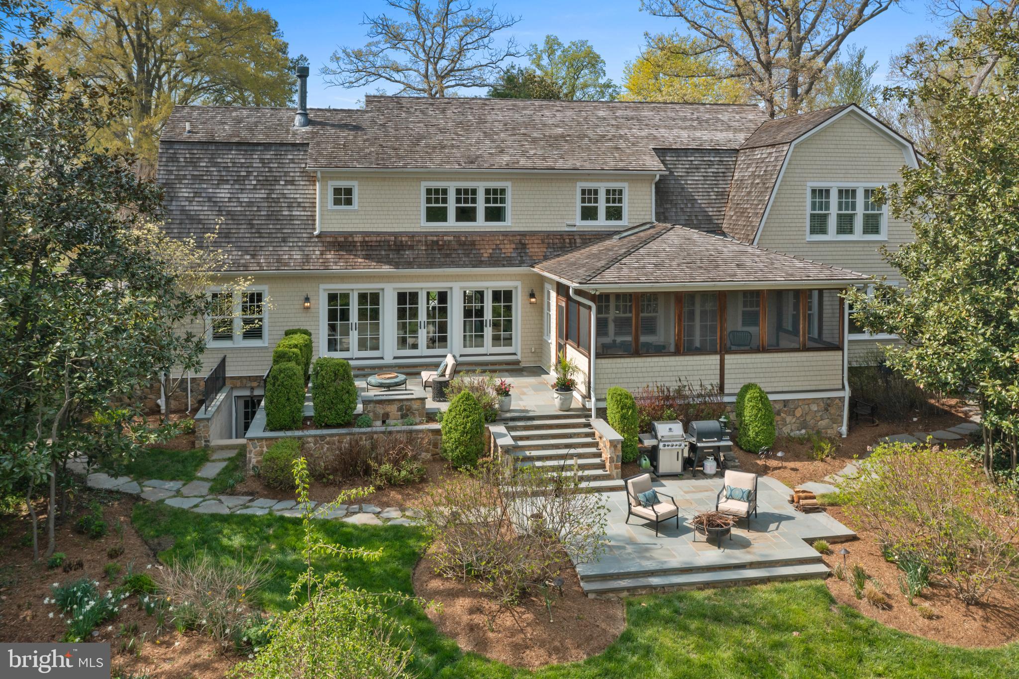 WARDOUR - Residential