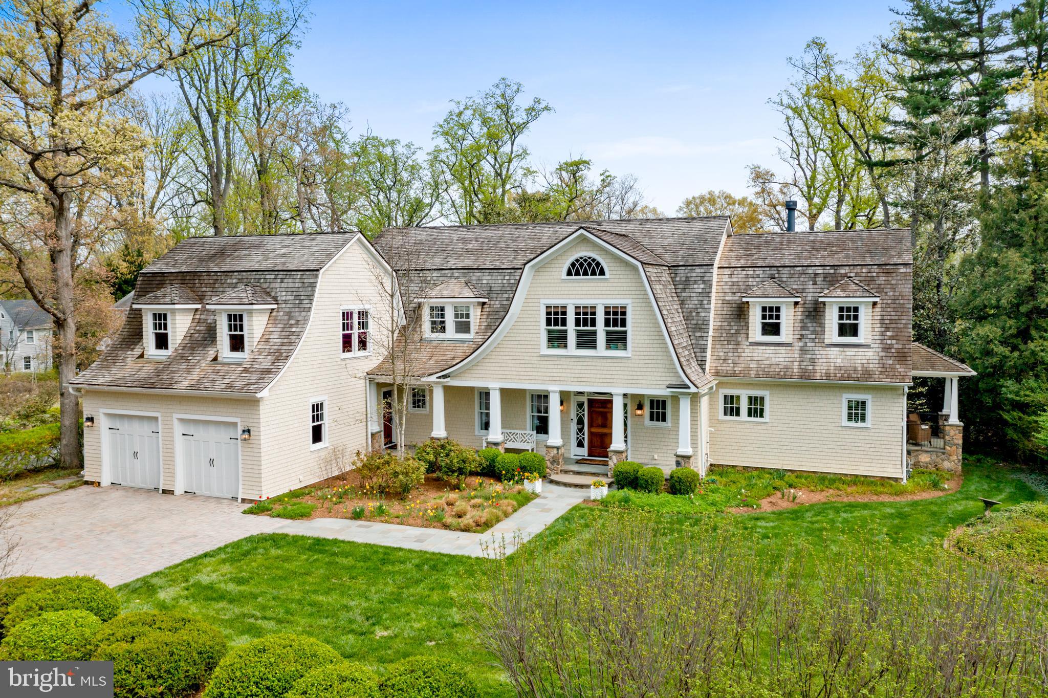 WARDOUR - Residential