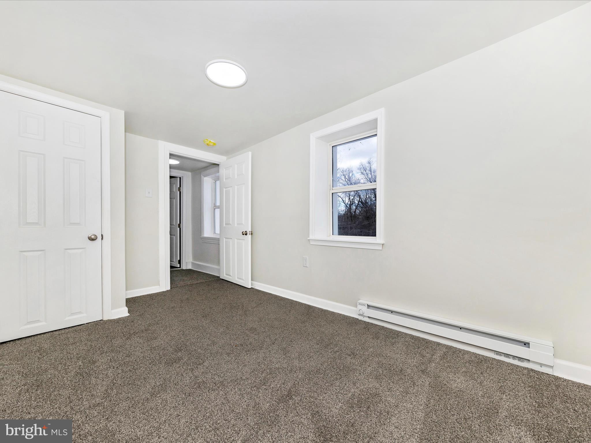 WILLIAMSPORT - Residential