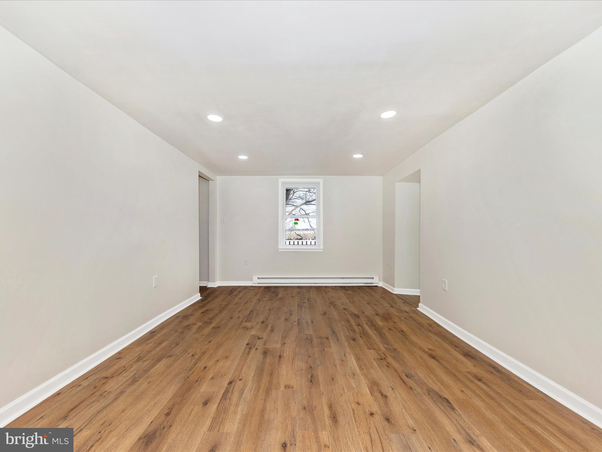 WILLIAMSPORT - Residential