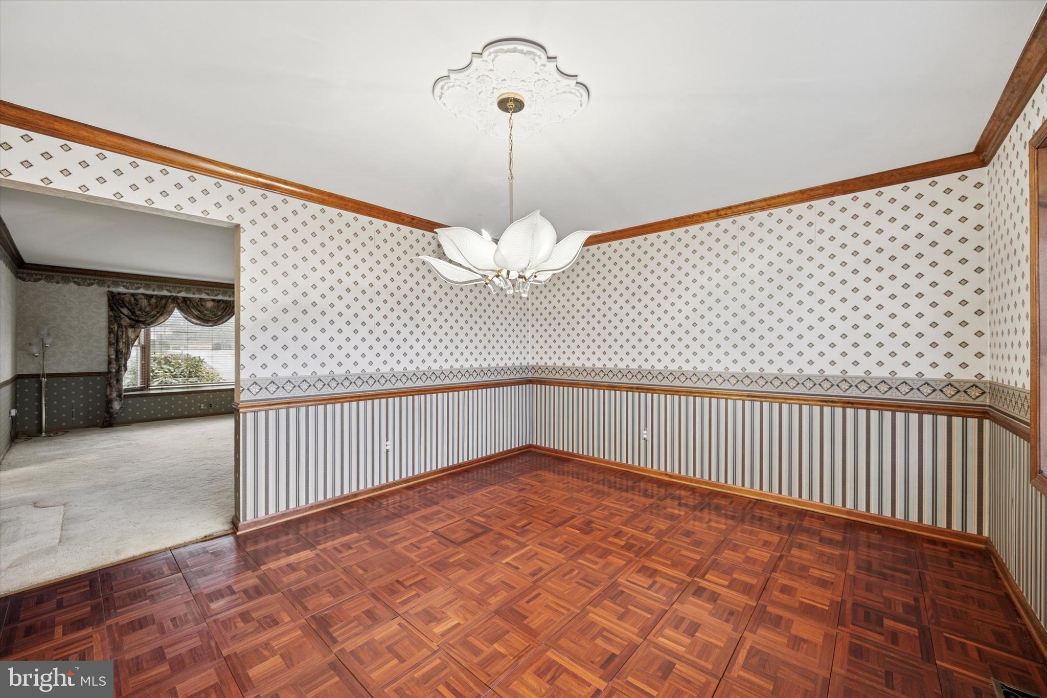 SOVEREIGN ESTATES - Residential