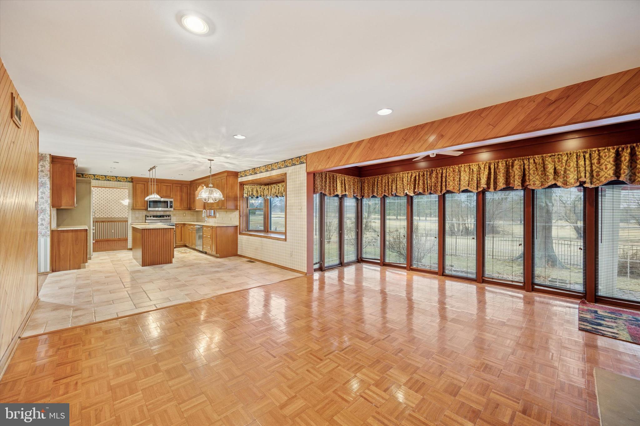 SOVEREIGN ESTATES - Residential