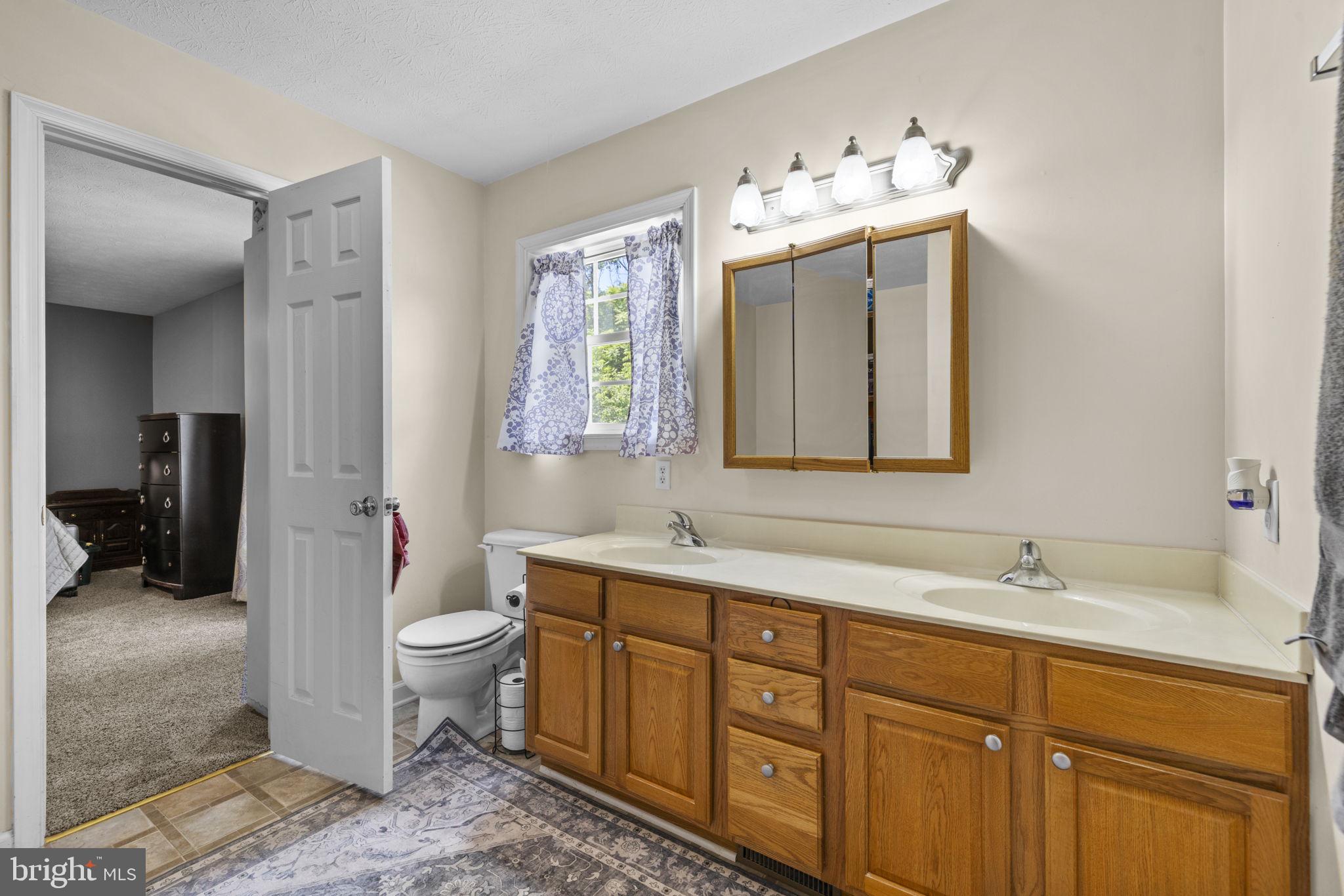 SYLVAN RUN ESTATES - Residential