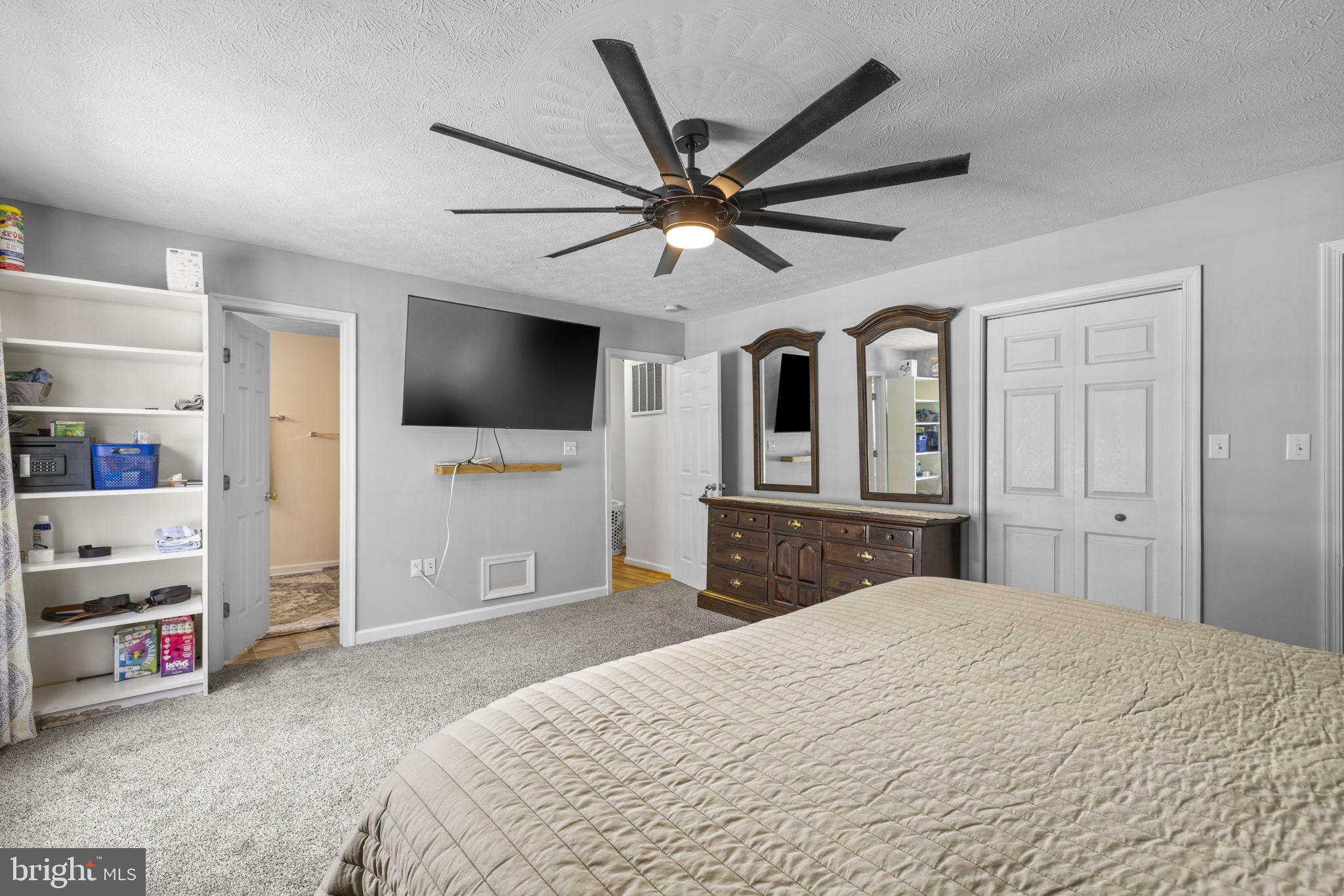 SYLVAN RUN ESTATES - Residential