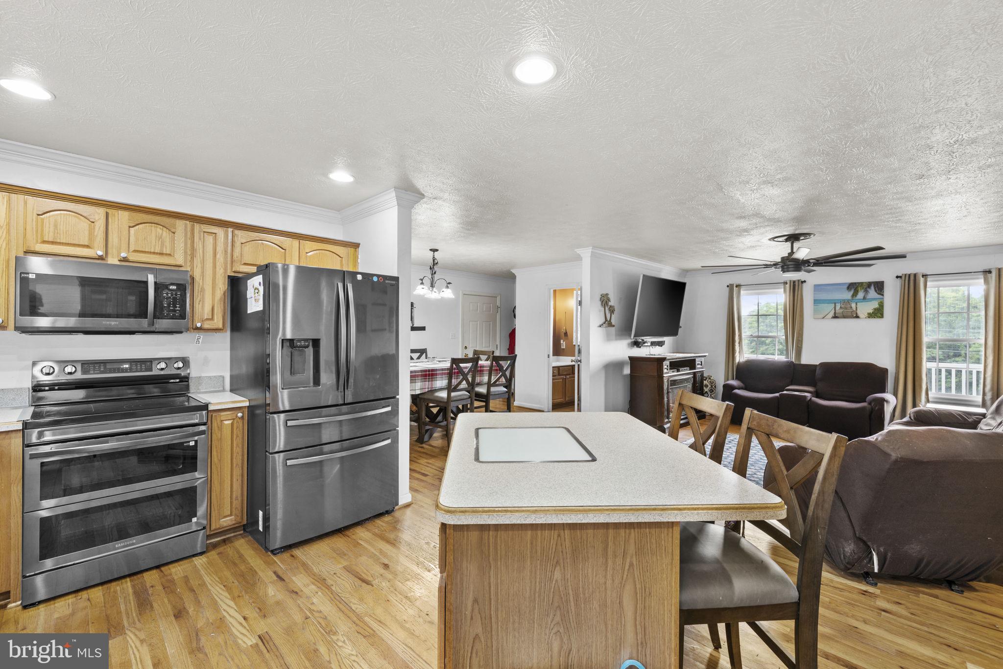 SYLVAN RUN ESTATES - Residential