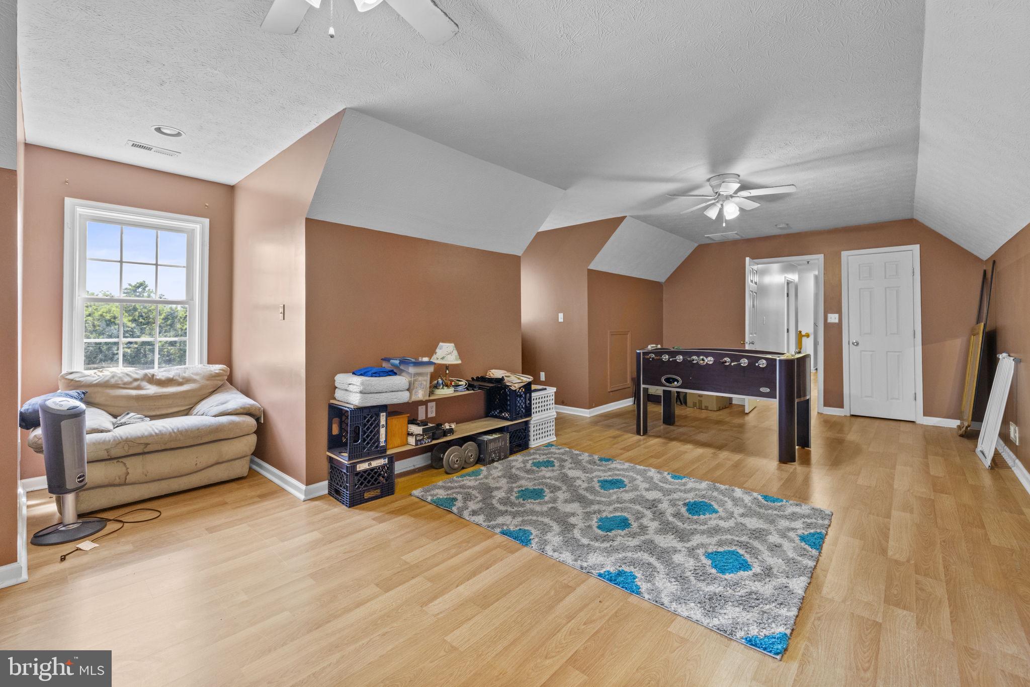 SYLVAN RUN ESTATES - Residential