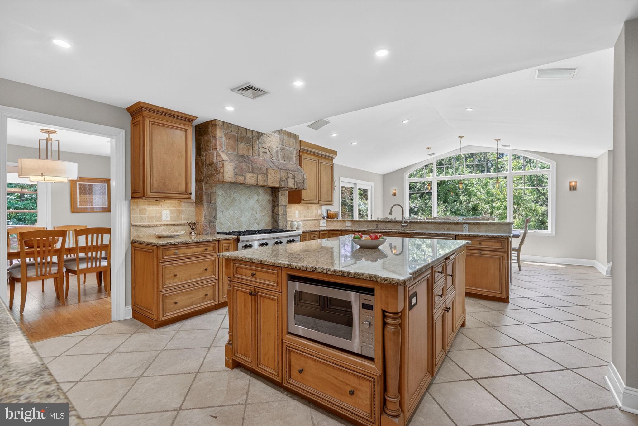 GLEN HILLS - Residential