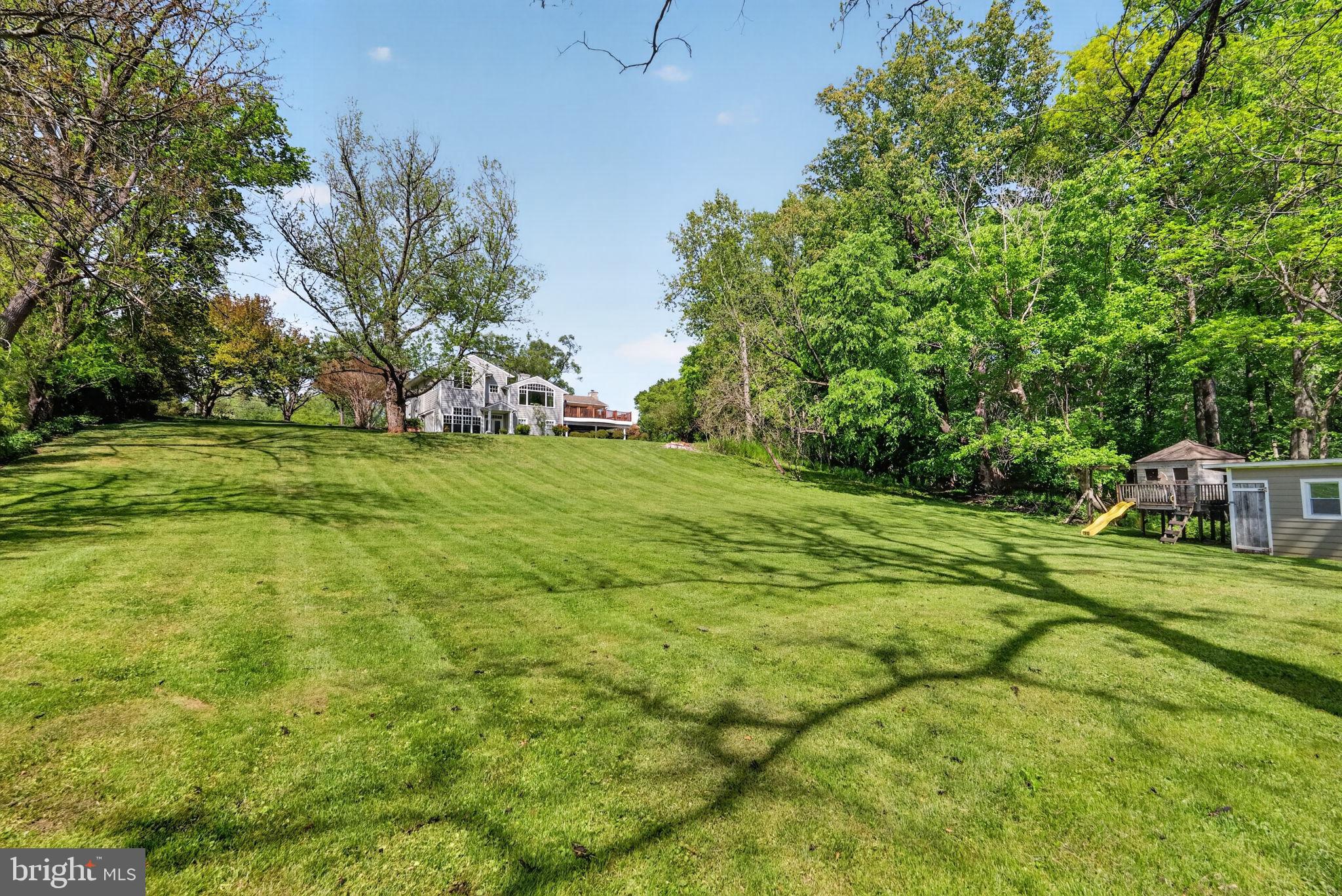 GLEN HILLS - Residential