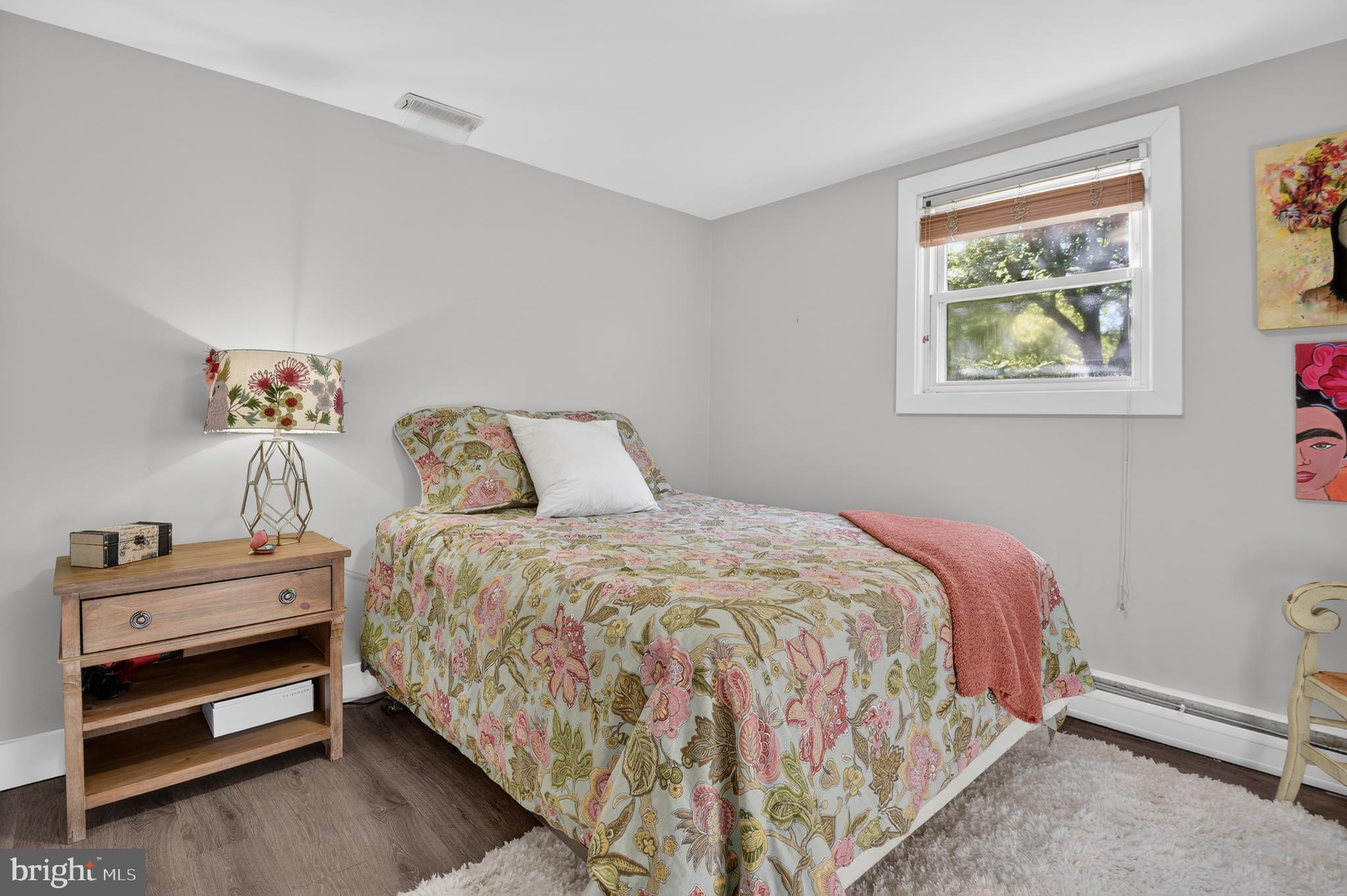 GLEN HILLS - Residential
