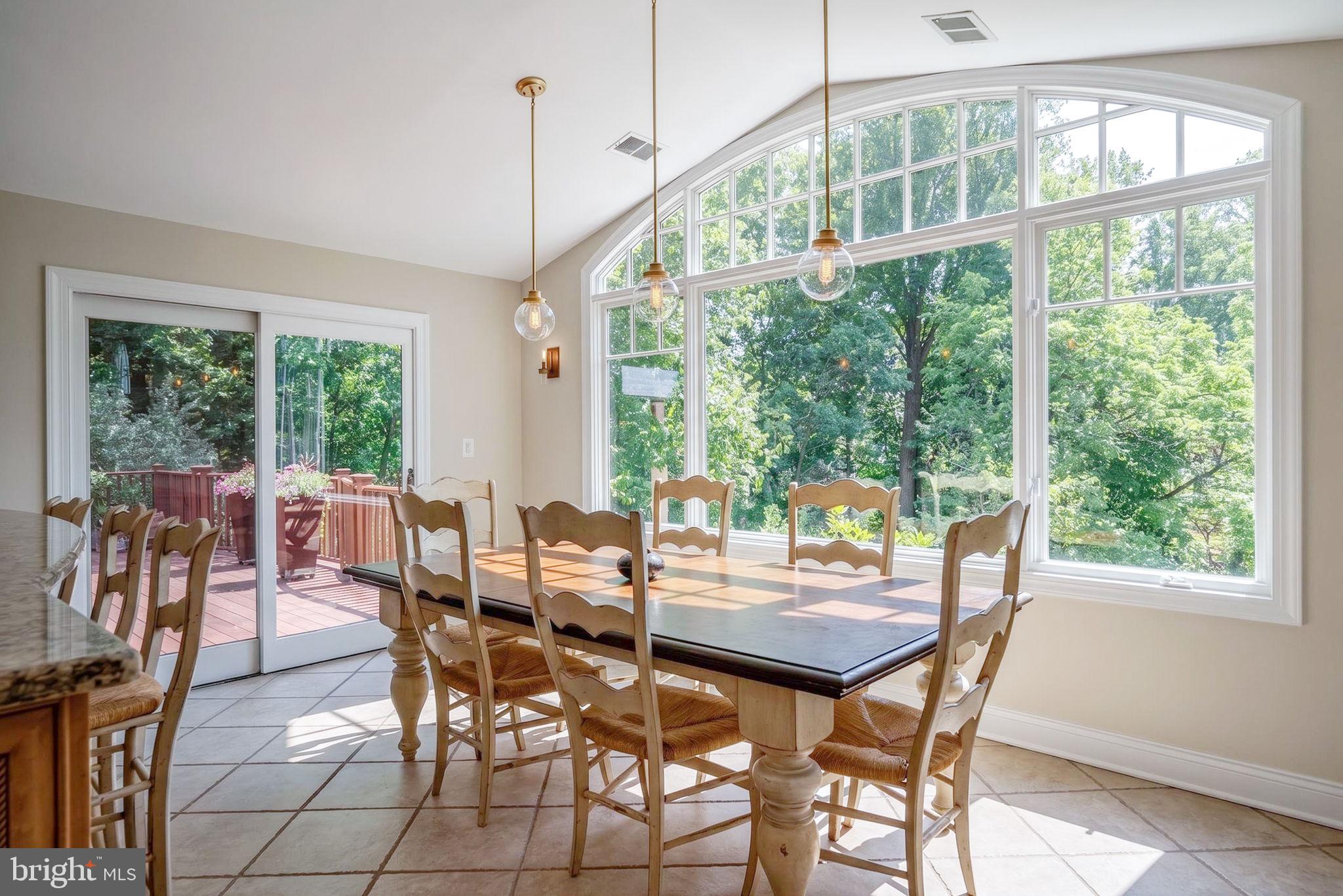 GLEN HILLS - Residential