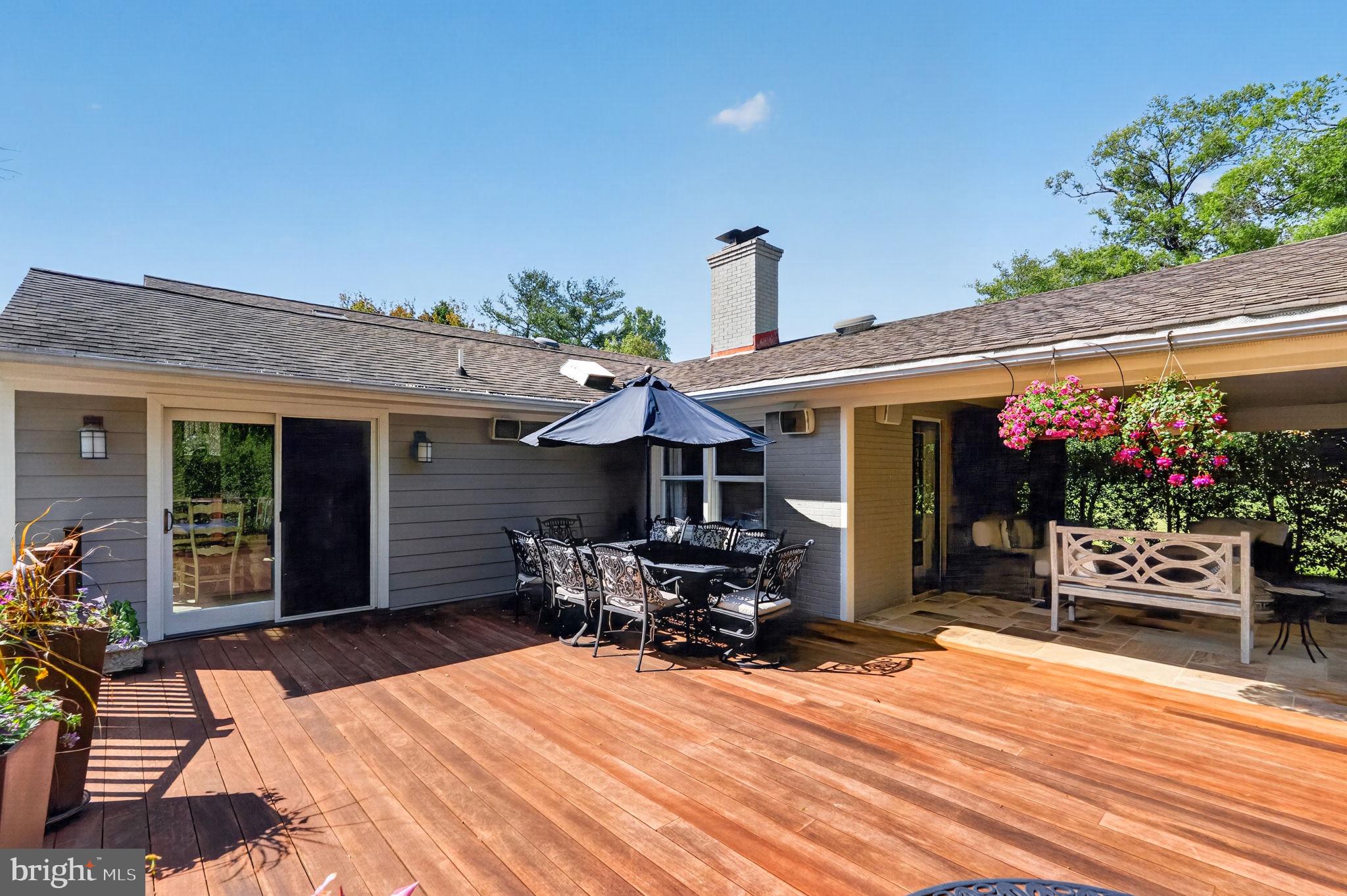 GLEN HILLS - Residential