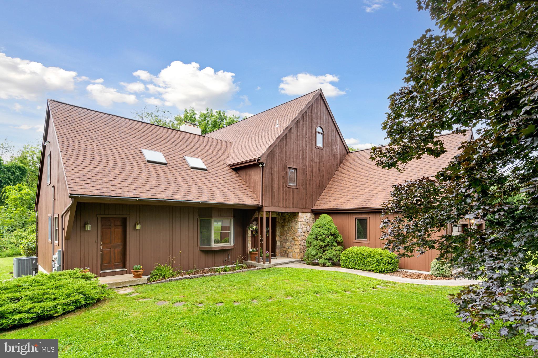 JOHNSON COMMONS - Residential