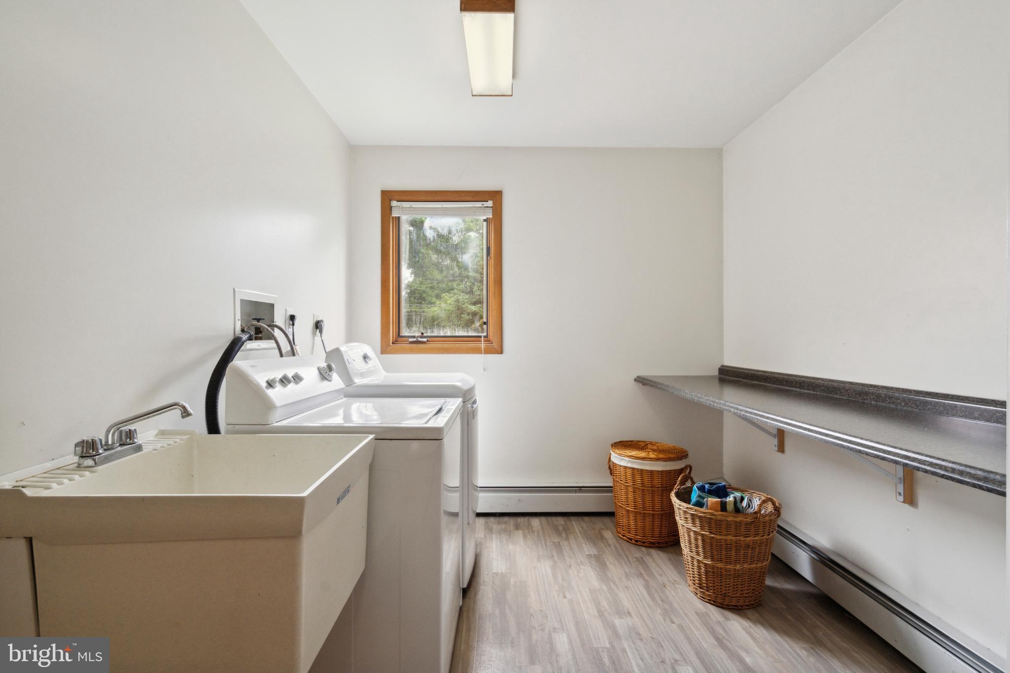JOHNSON COMMONS - Residential