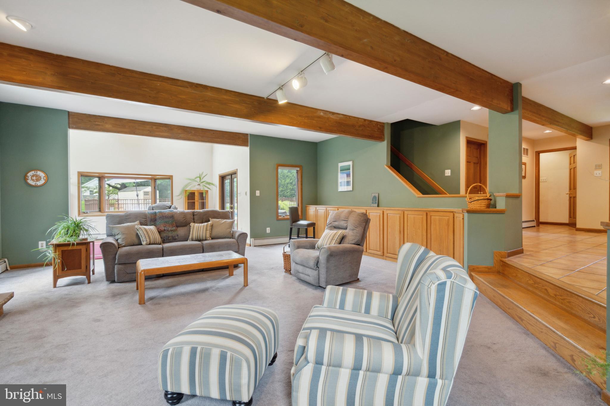 JOHNSON COMMONS - Residential