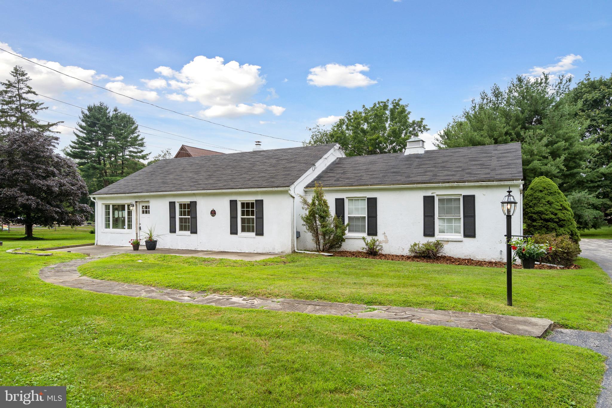 JOHNSON COMMONS - Residential