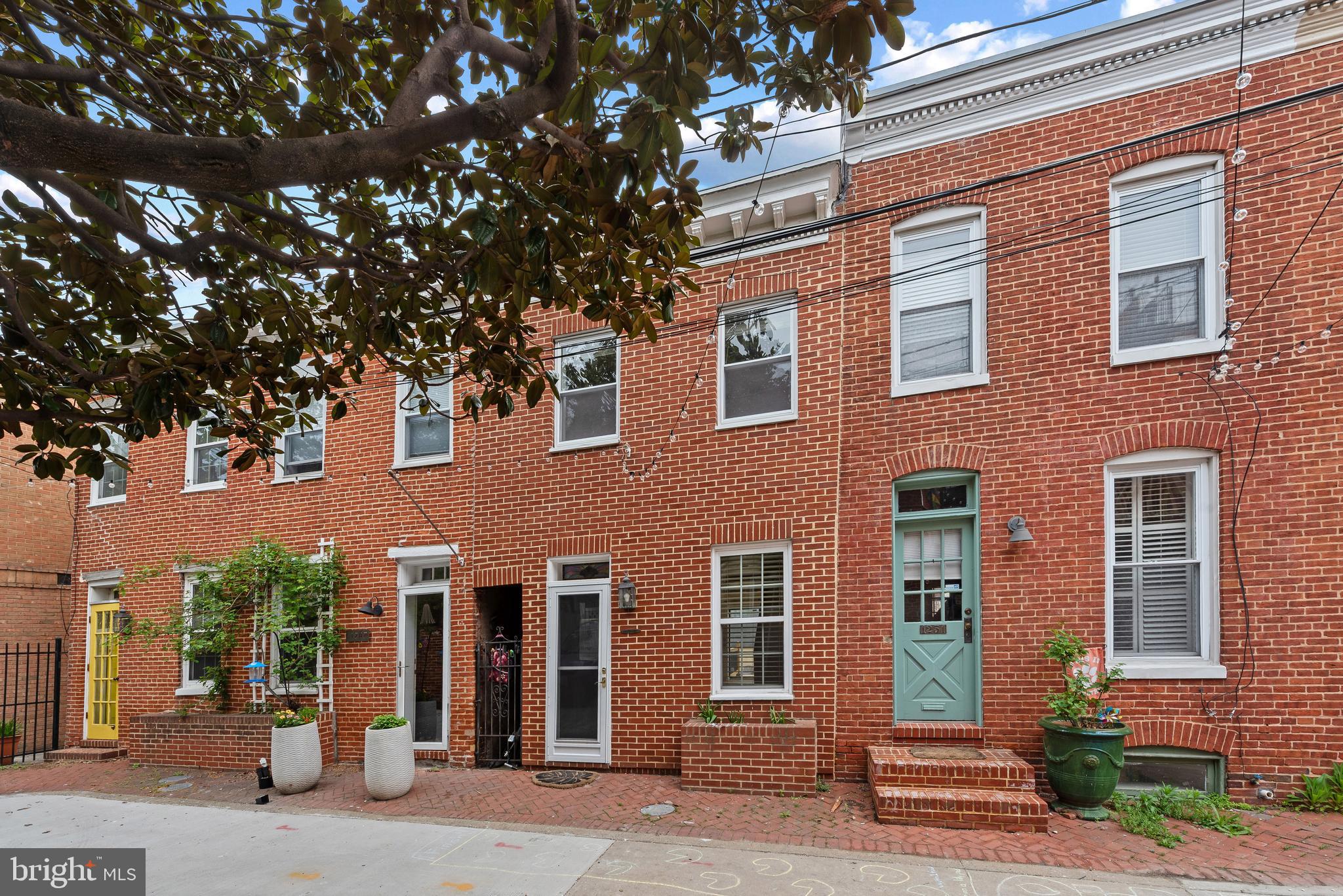 FEDERAL HILL HISTORIC DISTRICT - Residential