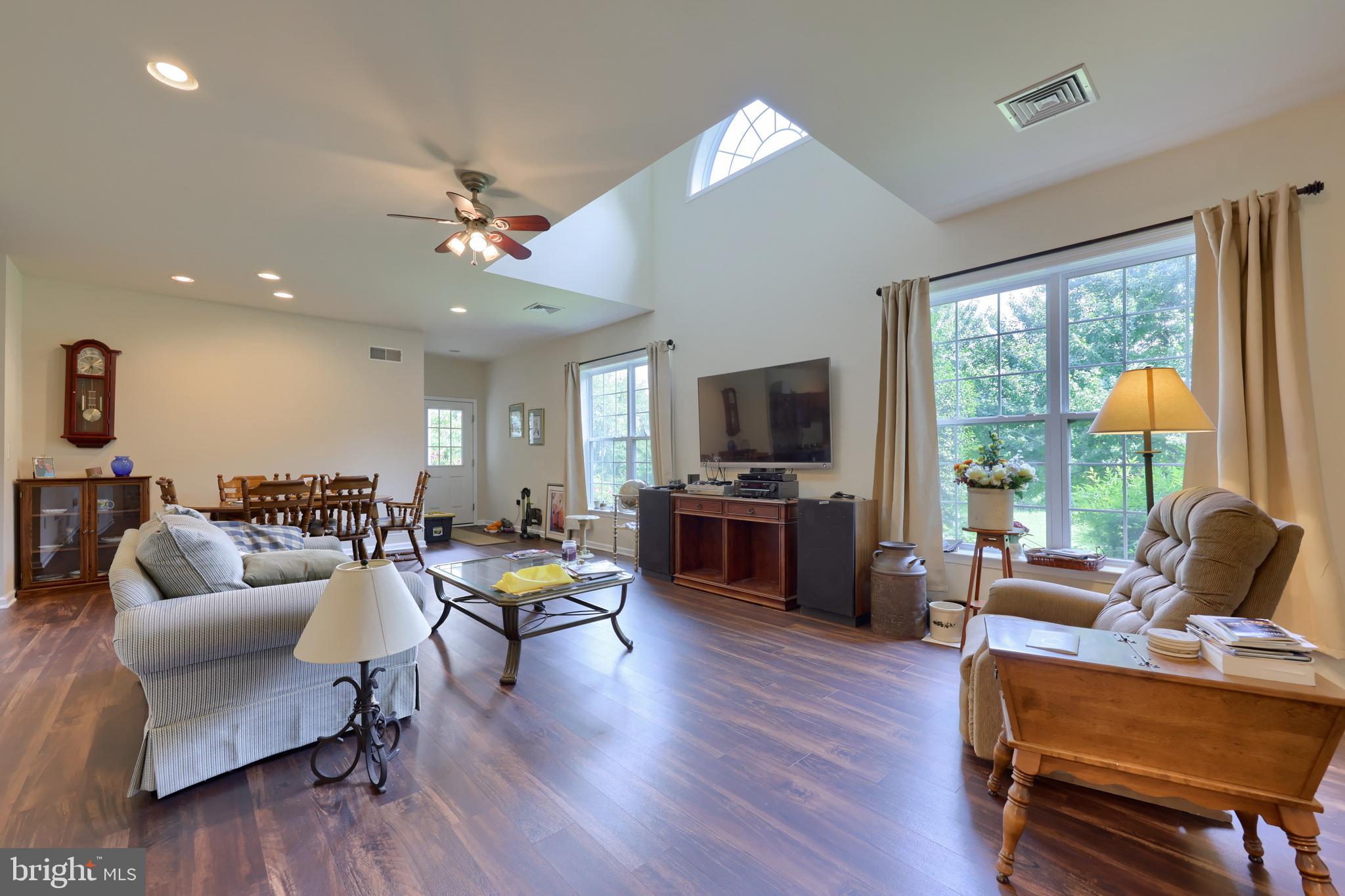 HOPEWELL TWP - Residential