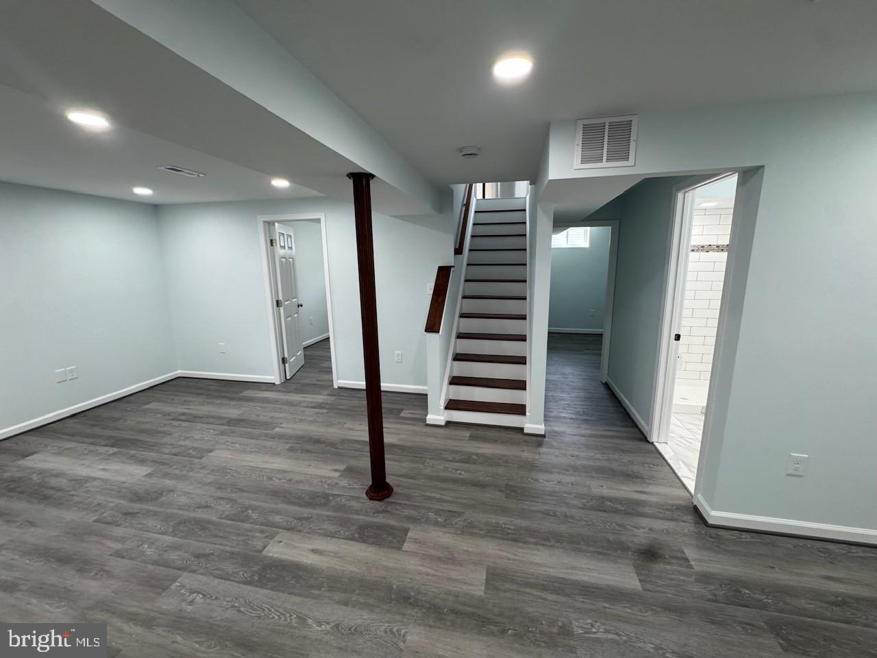CLINTON GROVE - Residential
