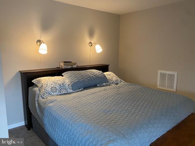 WOODLAND MANOR - Residential