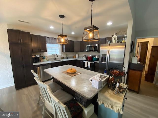 WOODLAND MANOR - Residential