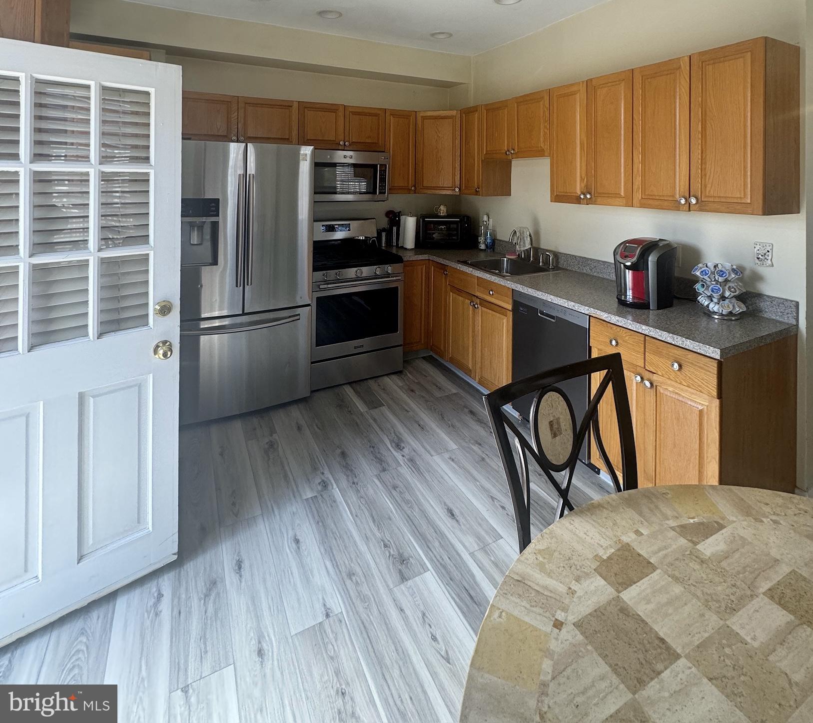 BELAIR-EDISON - Residential