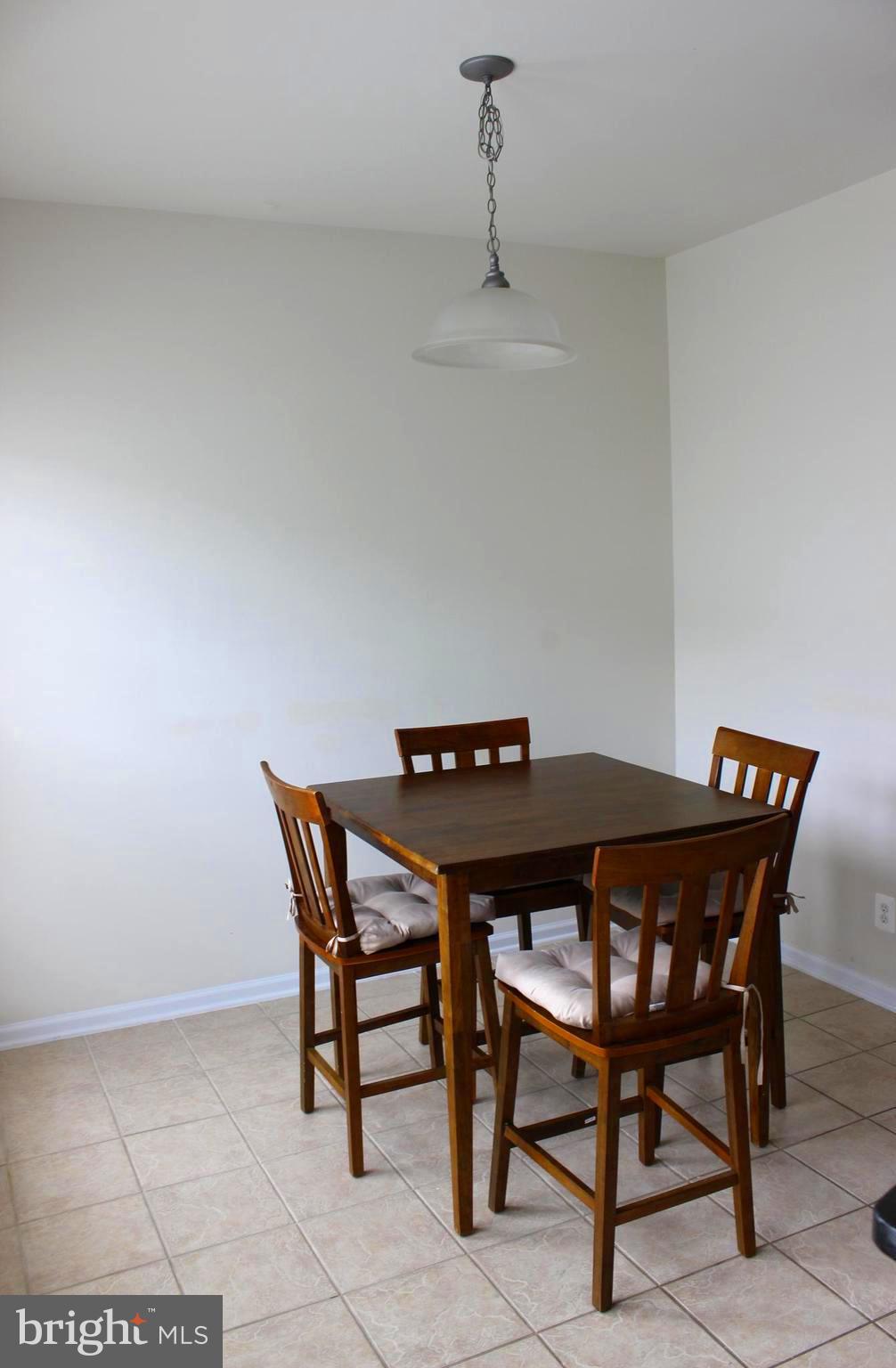 EAST GATE - Residential Lease